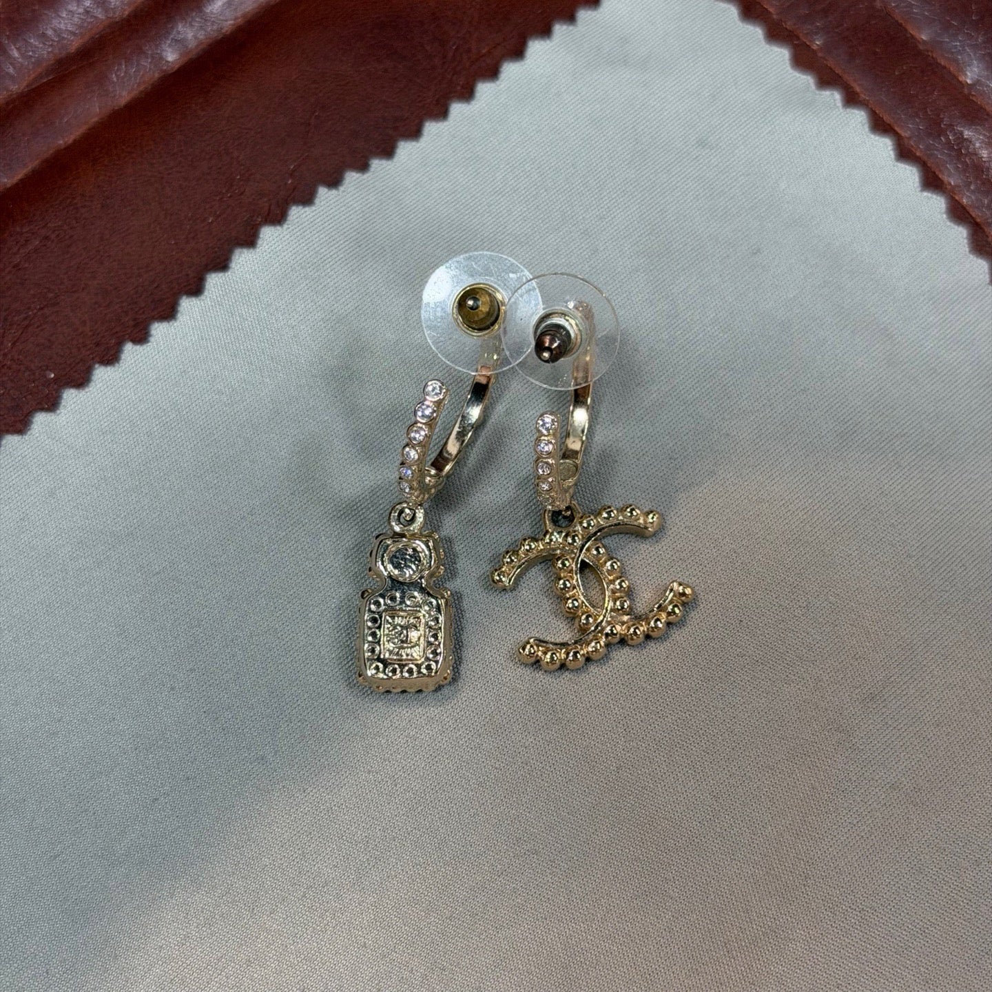 Chanel - Other - Metal - Gold