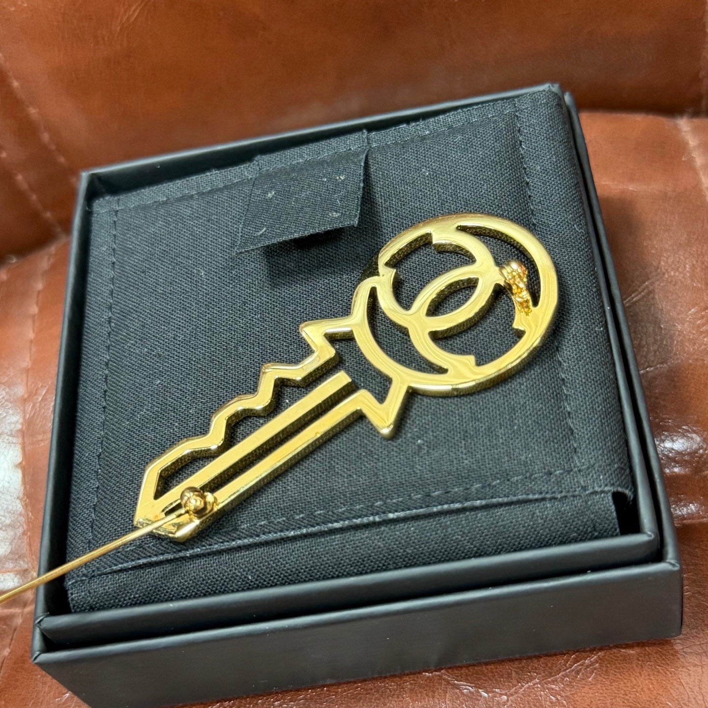 Chanel - Other - Metal - Gold