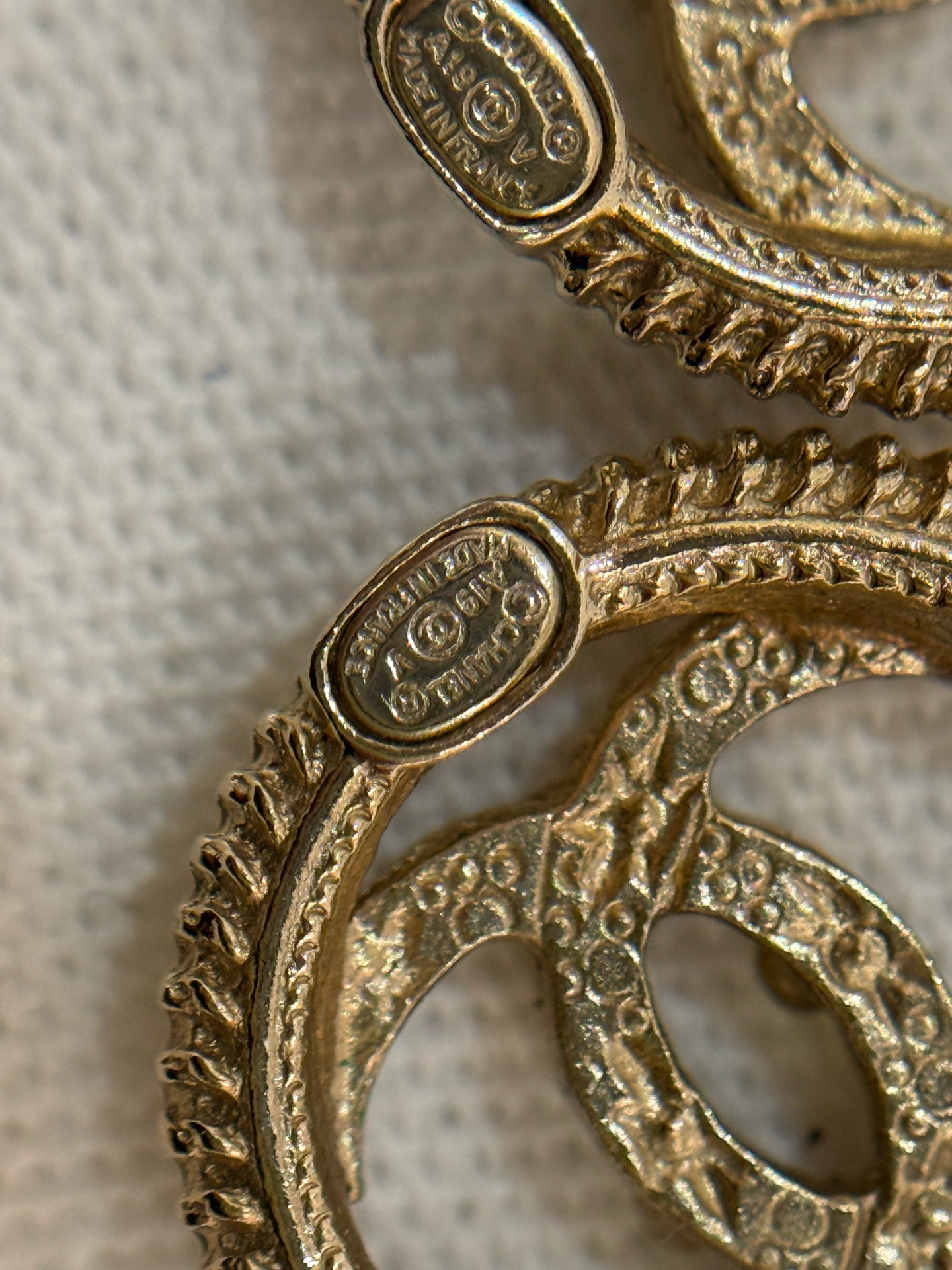 Chanel - Other - Metal - Gold