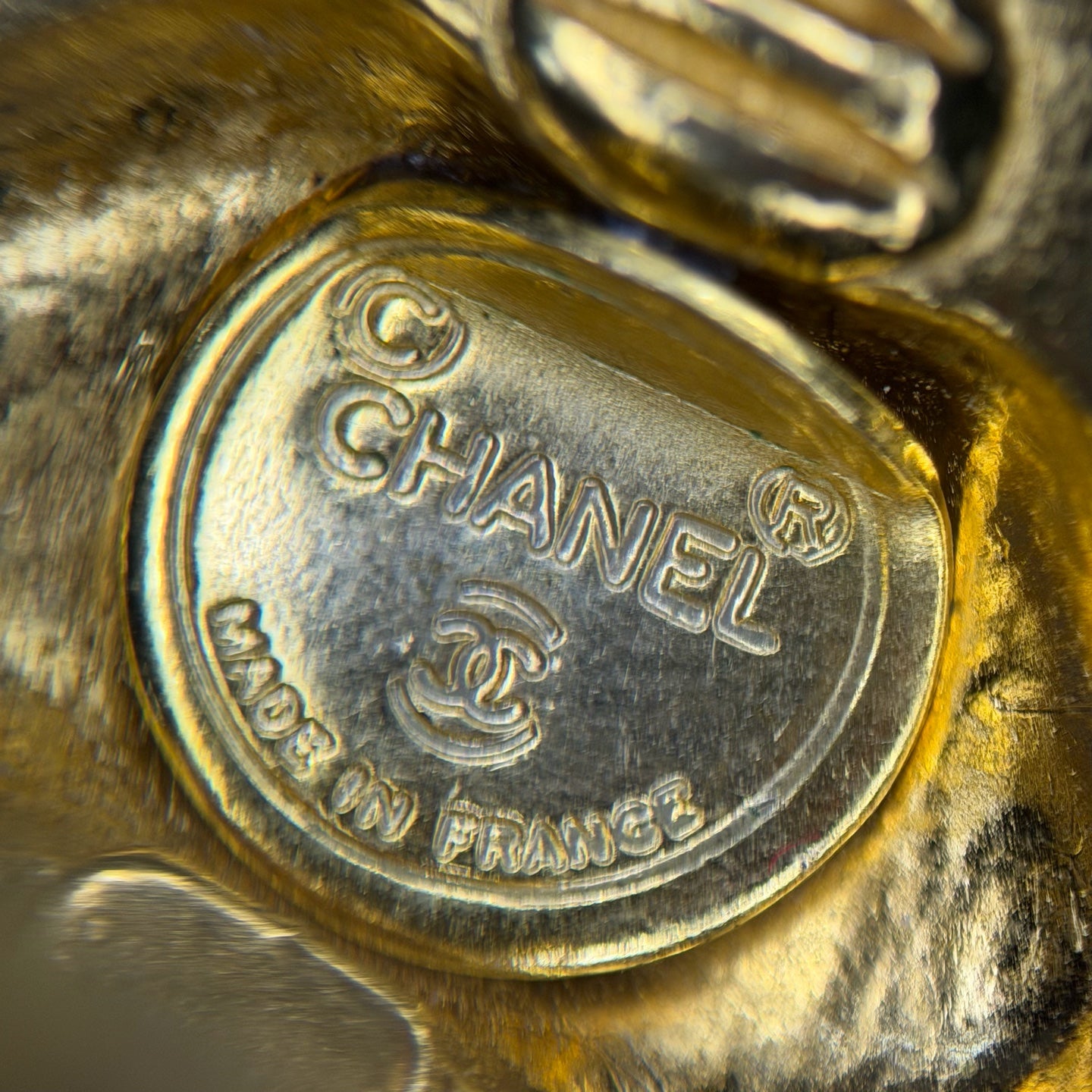 Chanel - Other - Metal - Gold