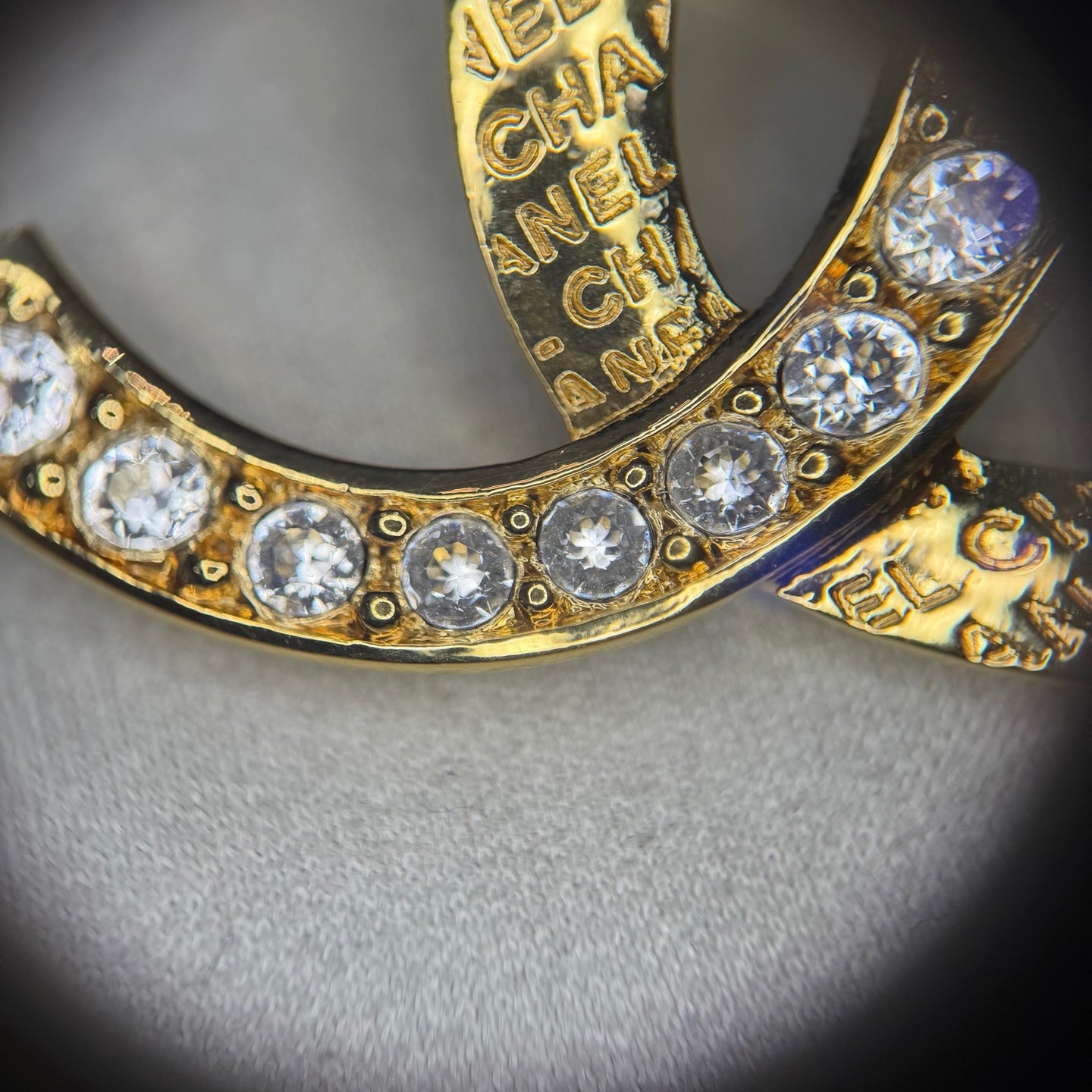 Chanel - Other - Metal - Gold