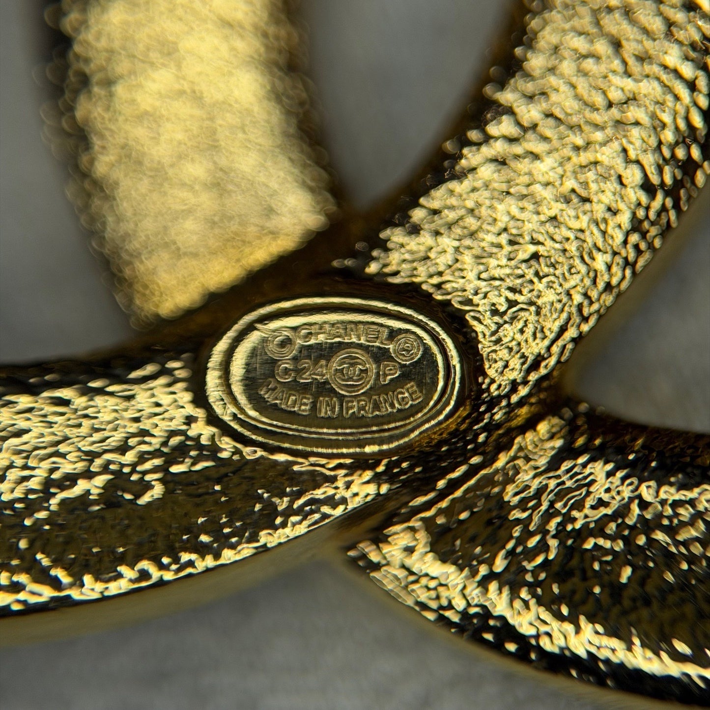 Chanel - Other - Metal - Gold