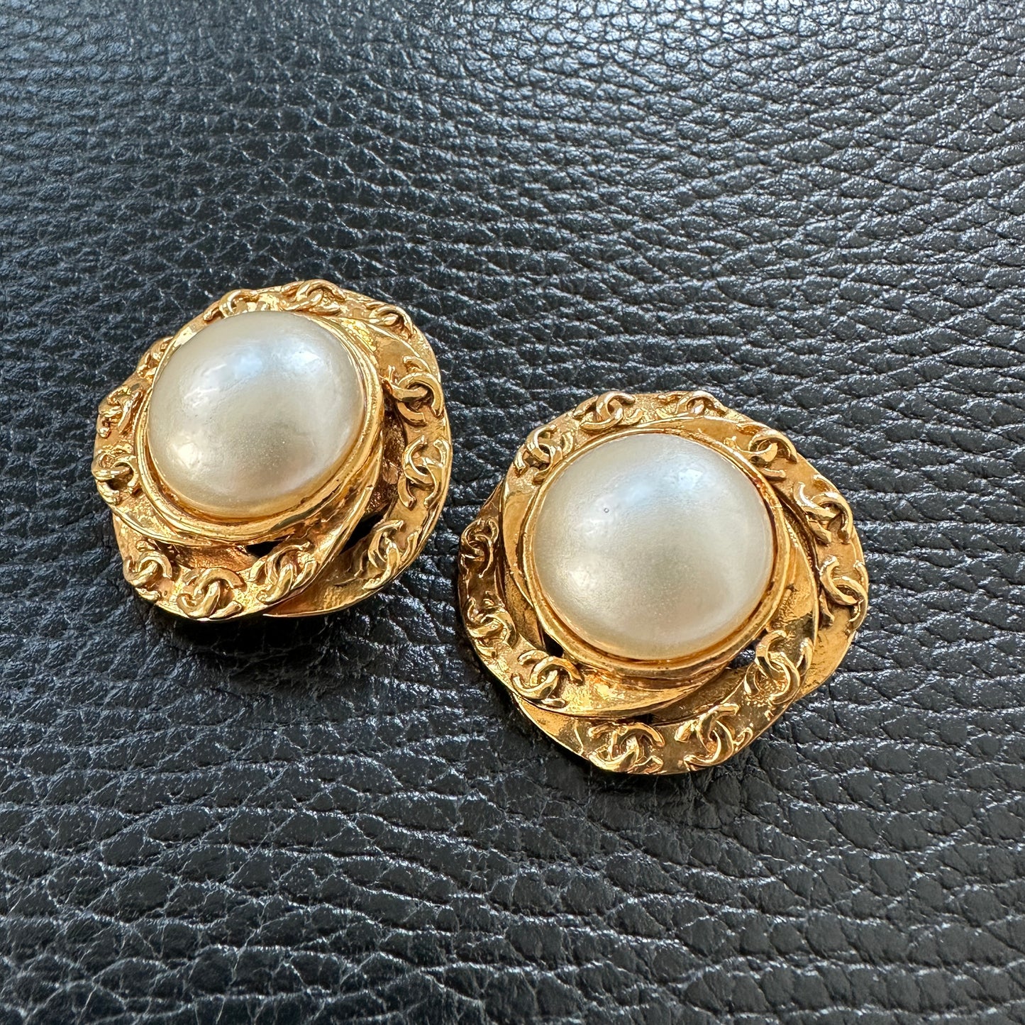 Chanel - Other - Metal - Gold - (3 cm)