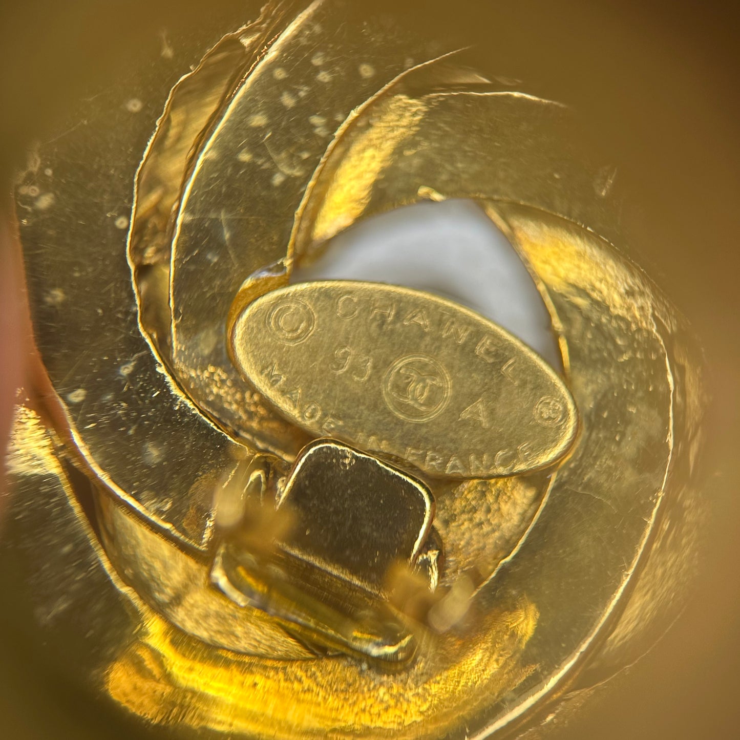 Chanel - Other - Metal - Gold - (3 cm)