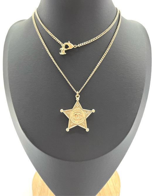 Chanel - Other - Metal - Gold - (60 cm)