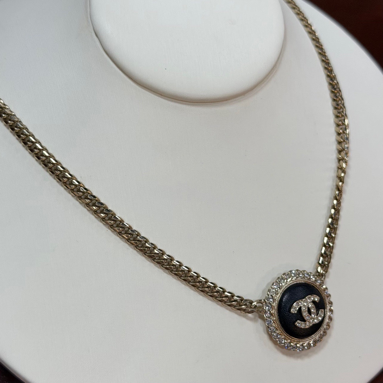 Chanel - Other - Metal - Gold - (Adjustable)