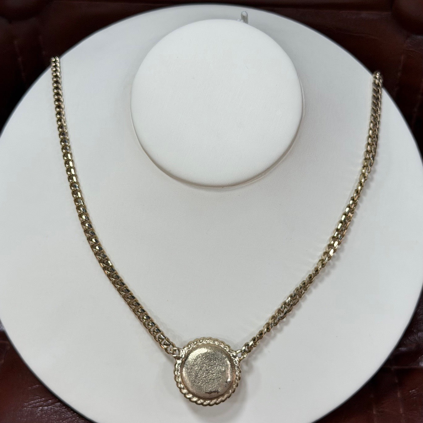 Chanel - Other - Metal - Gold - (Adjustable)
