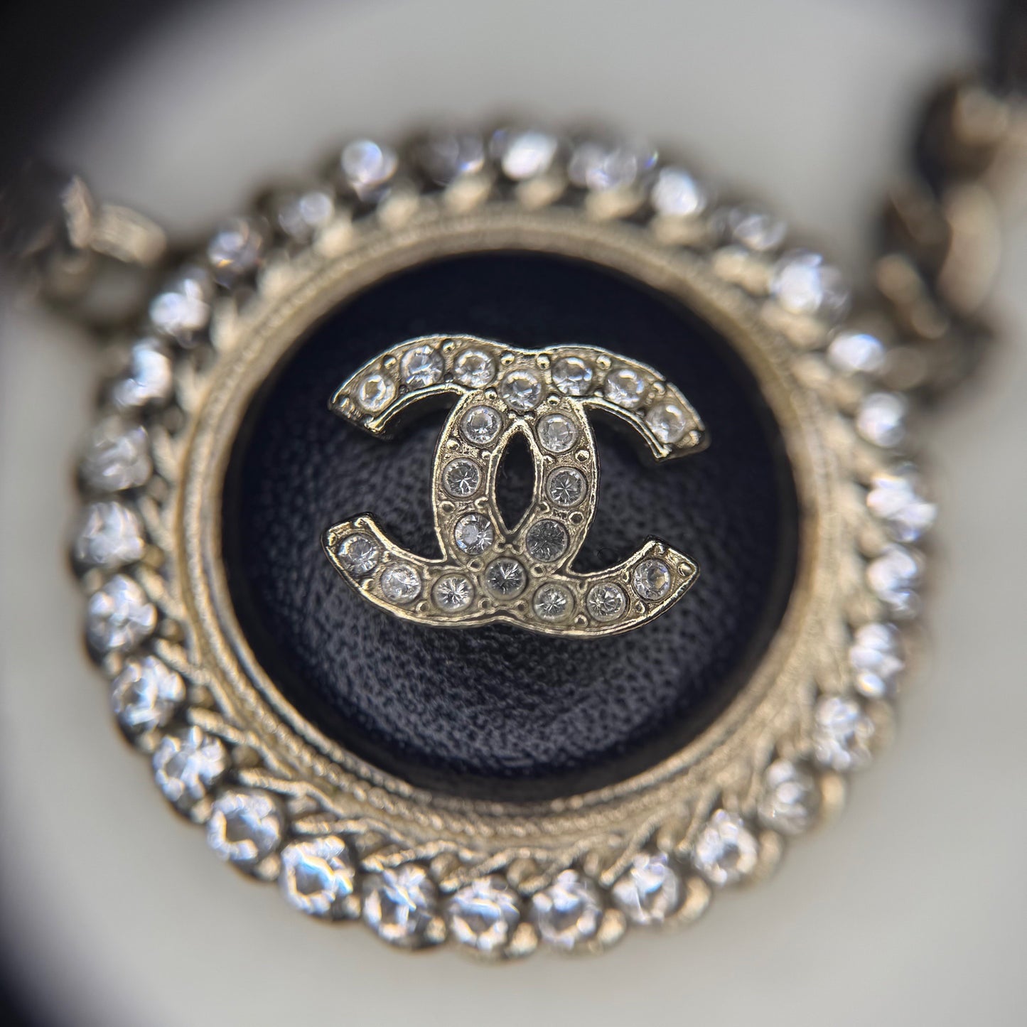 Chanel - Other - Metal - Gold - (Adjustable)