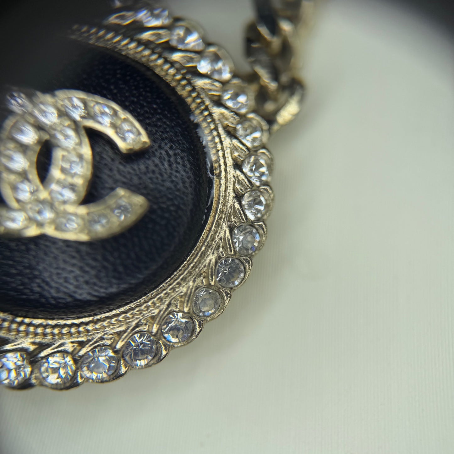 Chanel - Other - Metal - Gold - (Adjustable)