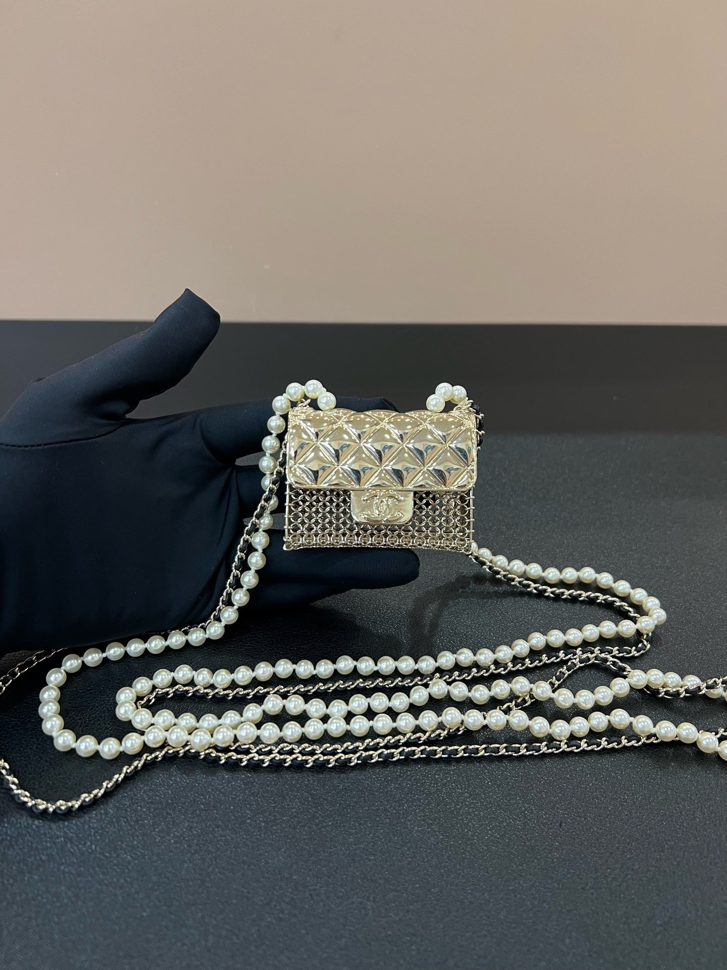 Chanel - Other - Metal - Gold - (mini)