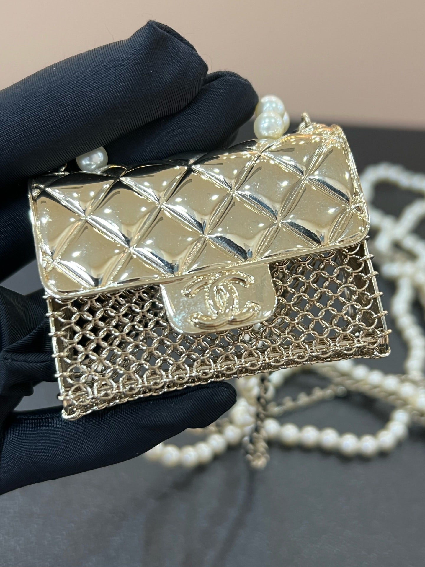 Chanel - Other - Metal - Gold - (mini)