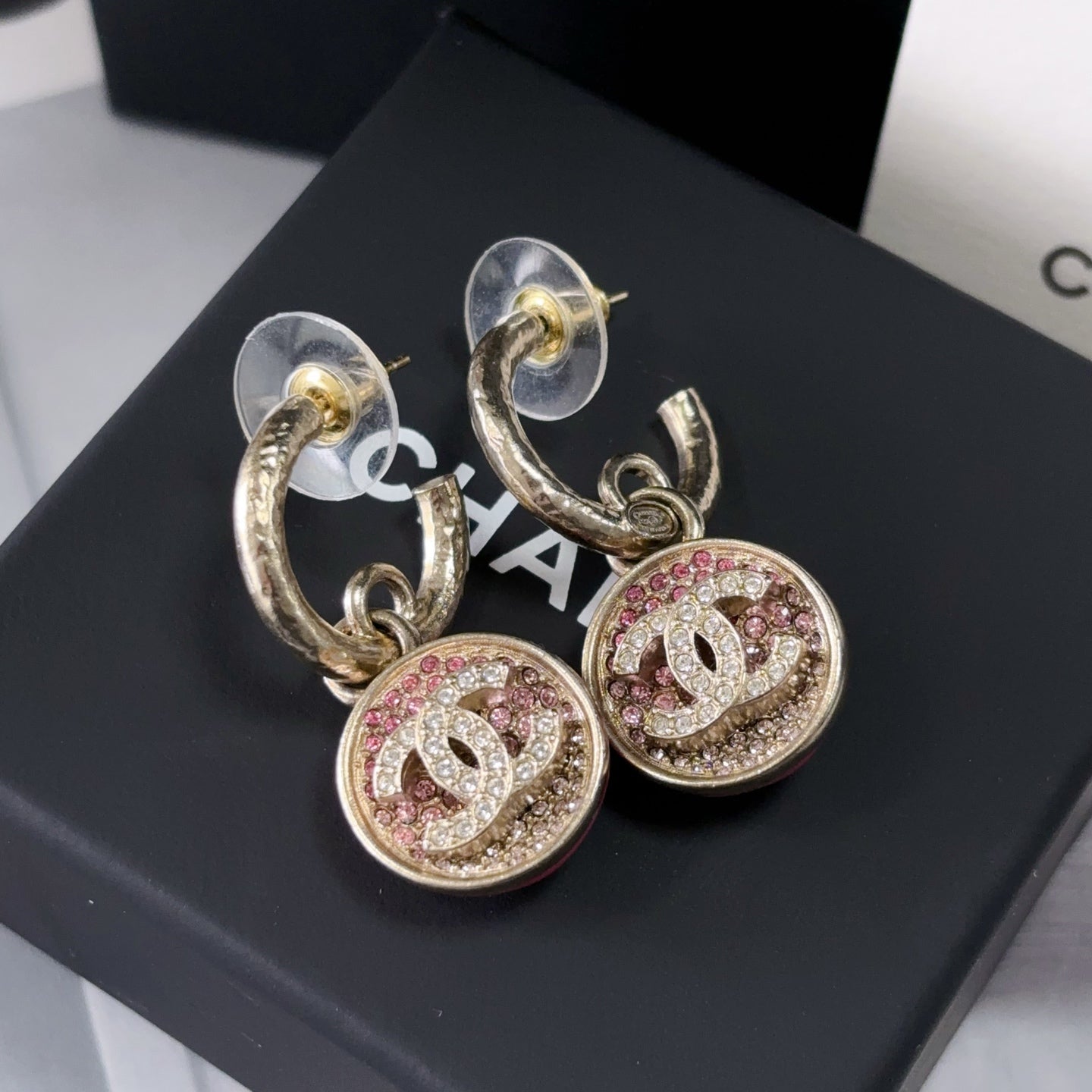 Chanel - Other - Metal - Pink