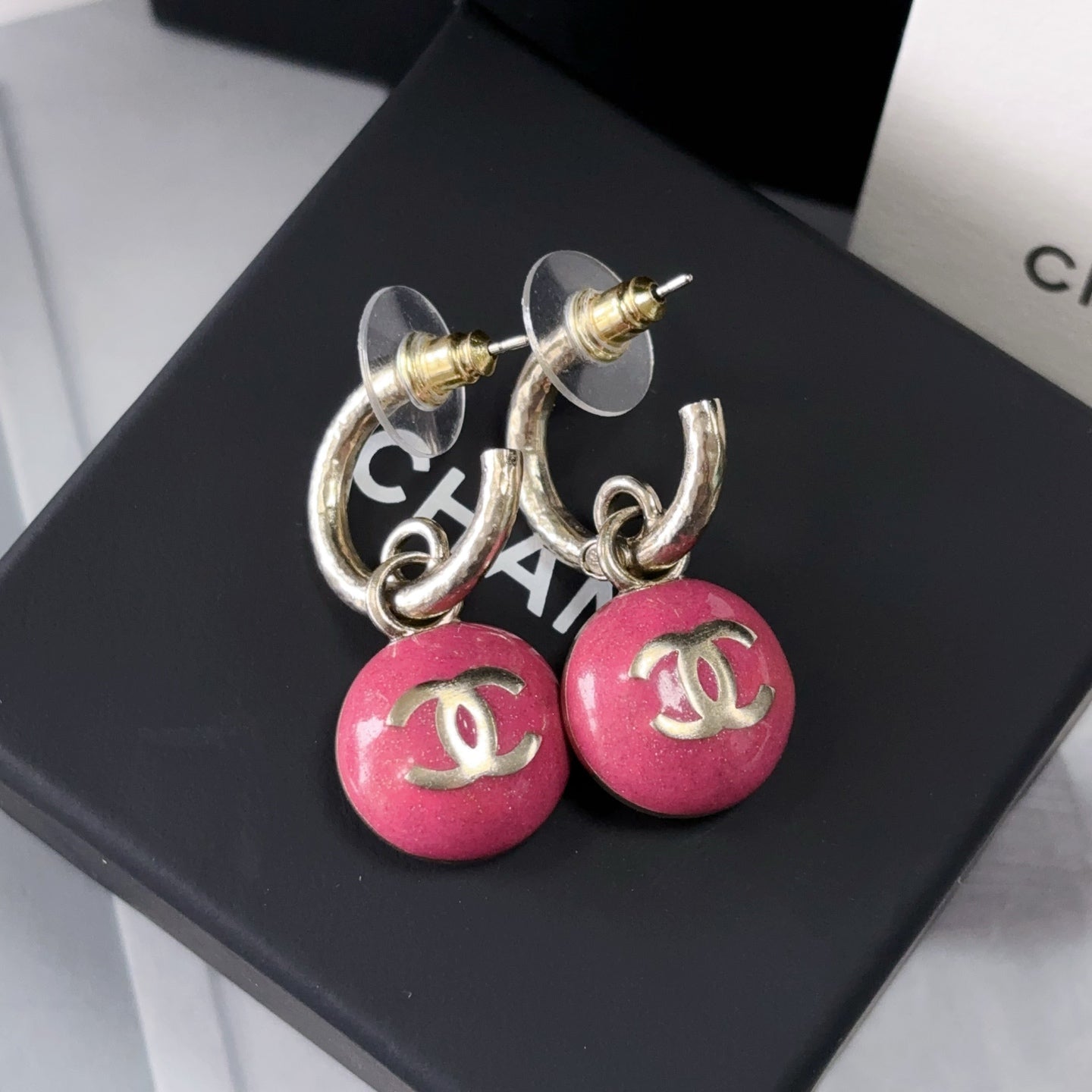 Chanel - Other - Metal - Pink