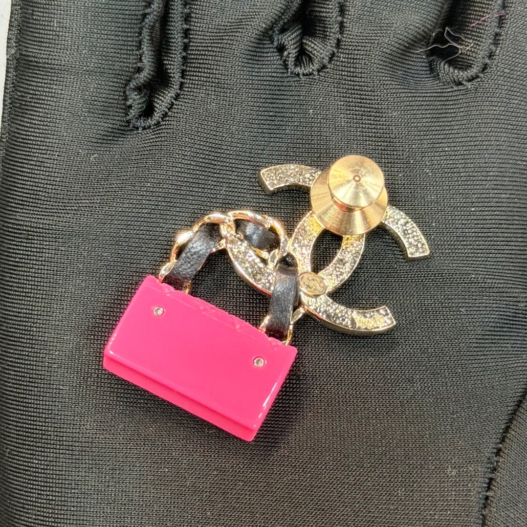 Chanel - Other - Metal - Pink