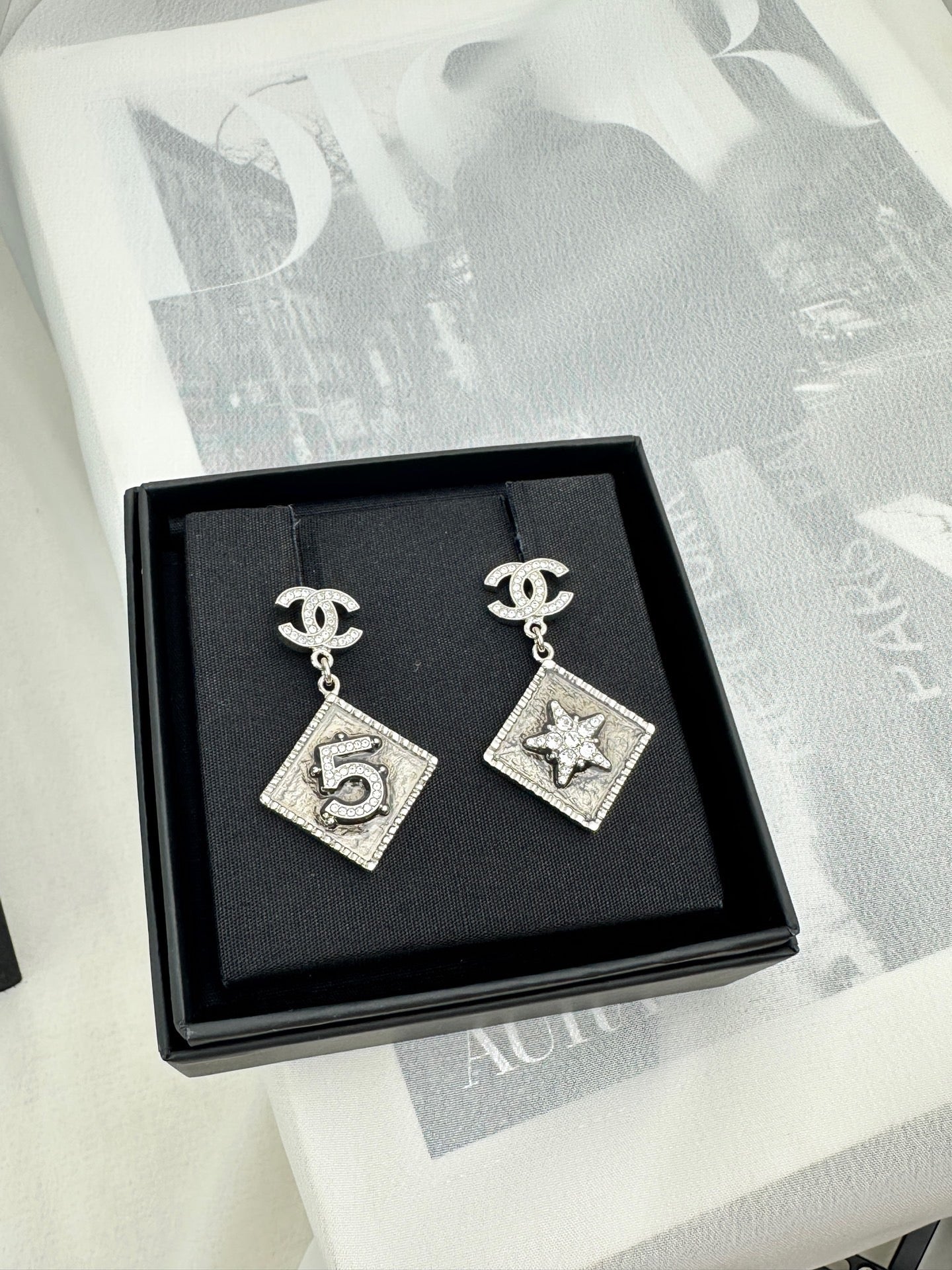 Chanel - Other - Metal - Silver