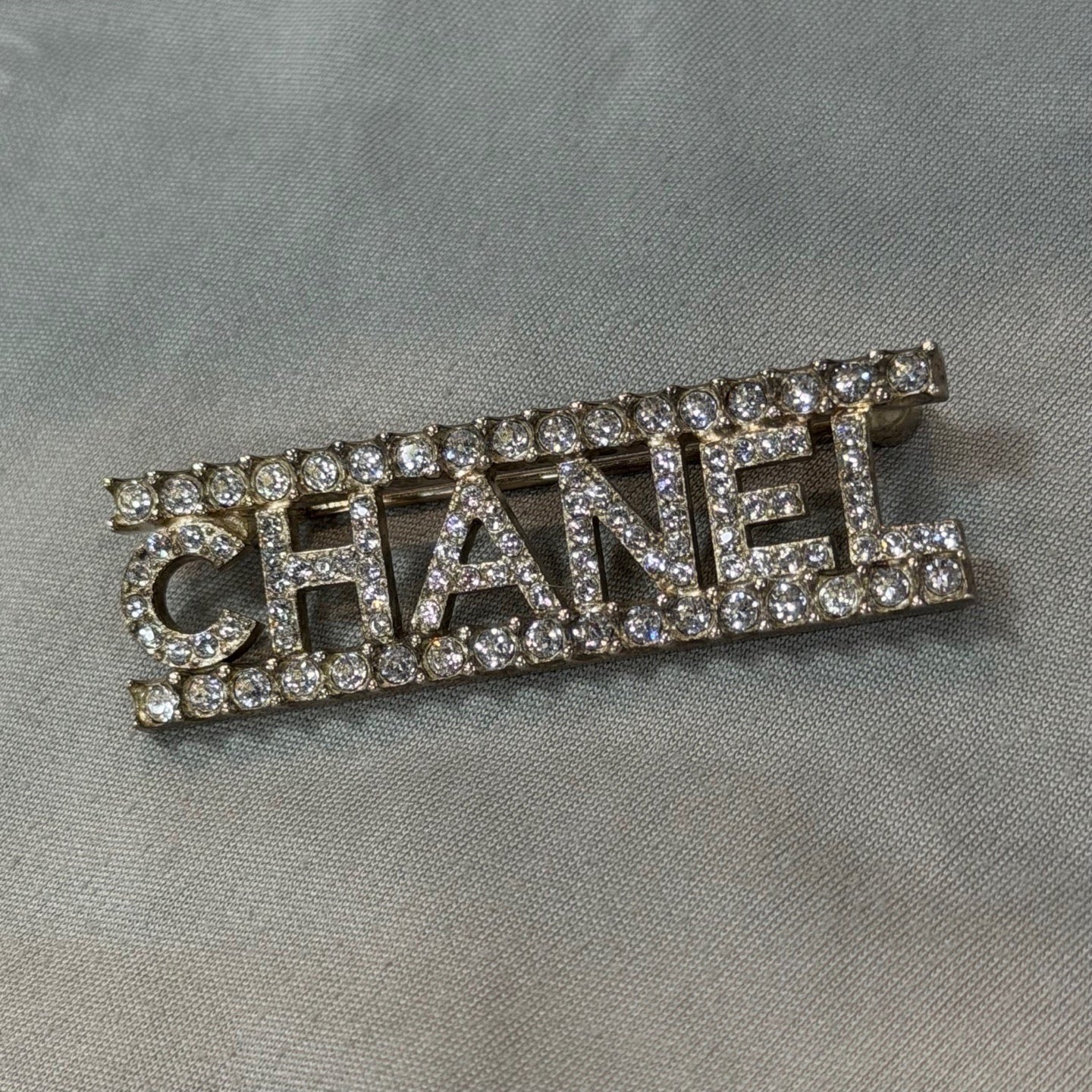 Chanel - Other - Metal - Silver - (5 x 1.5 cm)