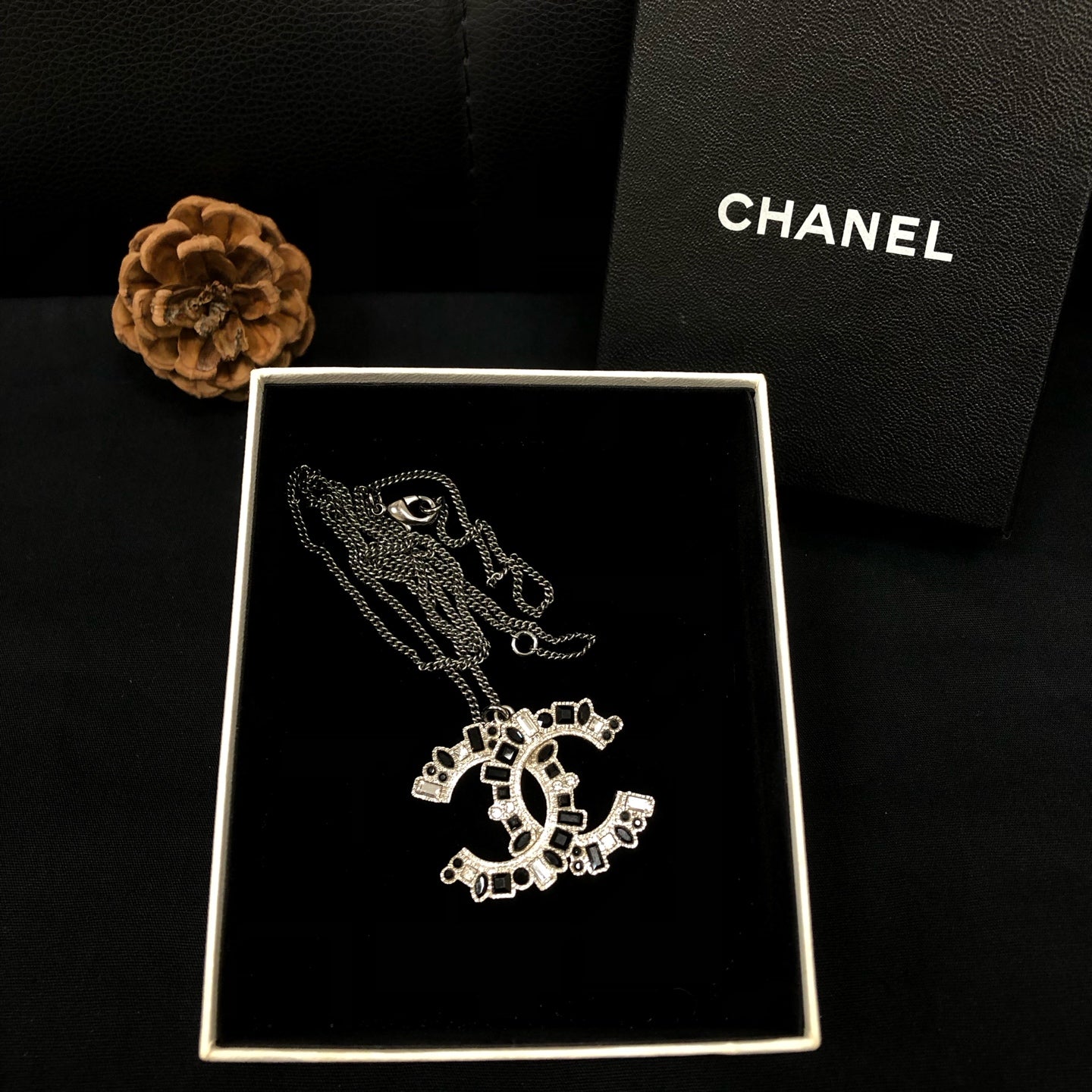 Chanel - Other - Metal - Silver - (61 cm)