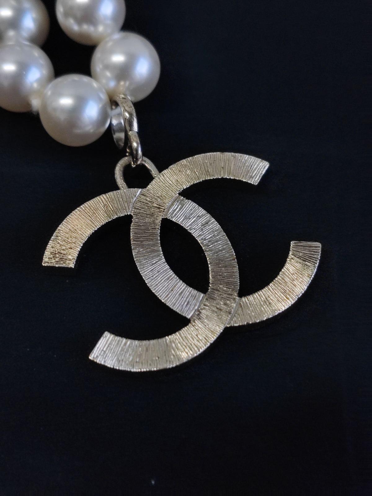 Chanel - Other - Metal - White