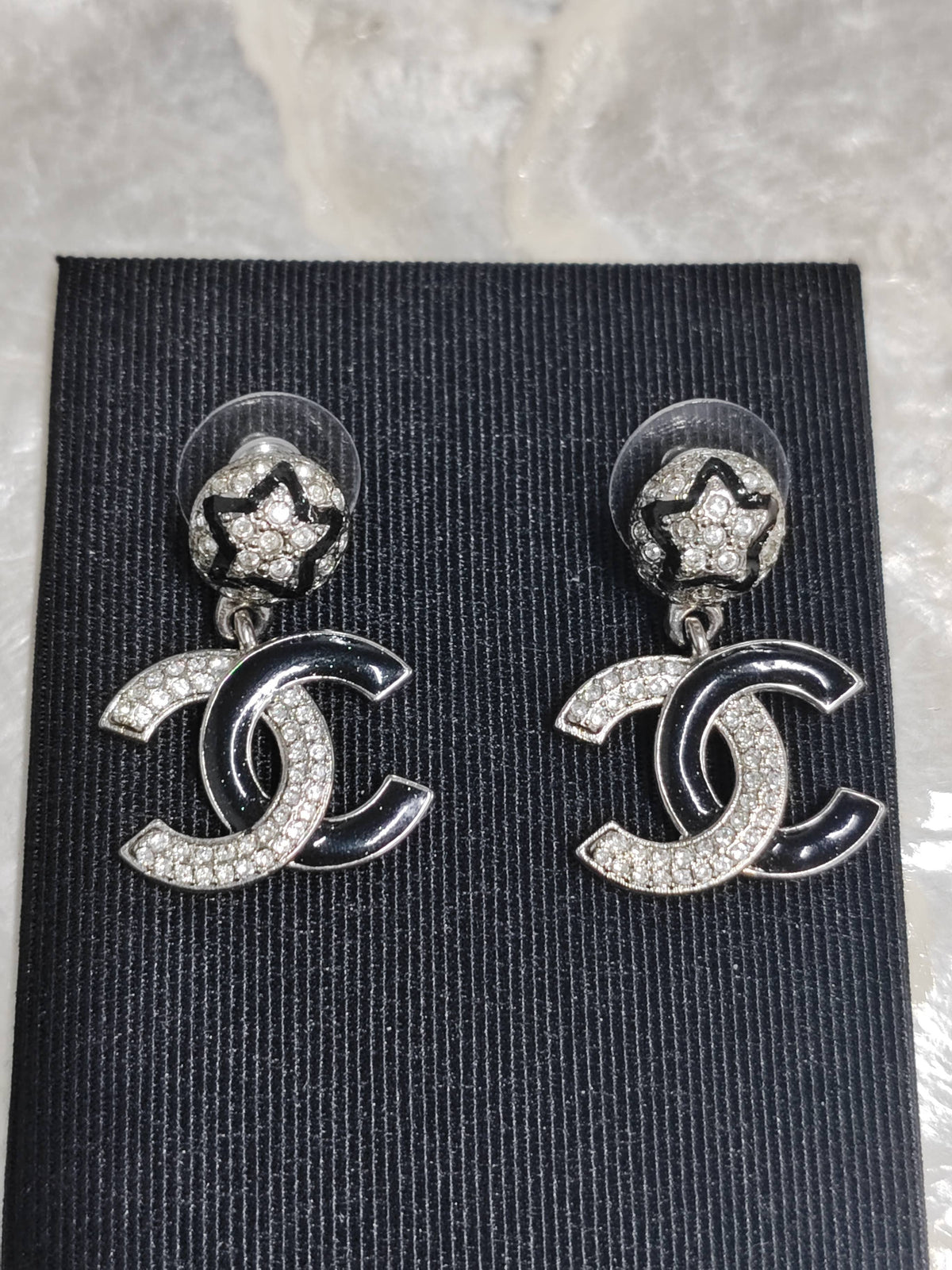Chanel - Other - Metal with glass rhinestones and black enamel. - Multicolour