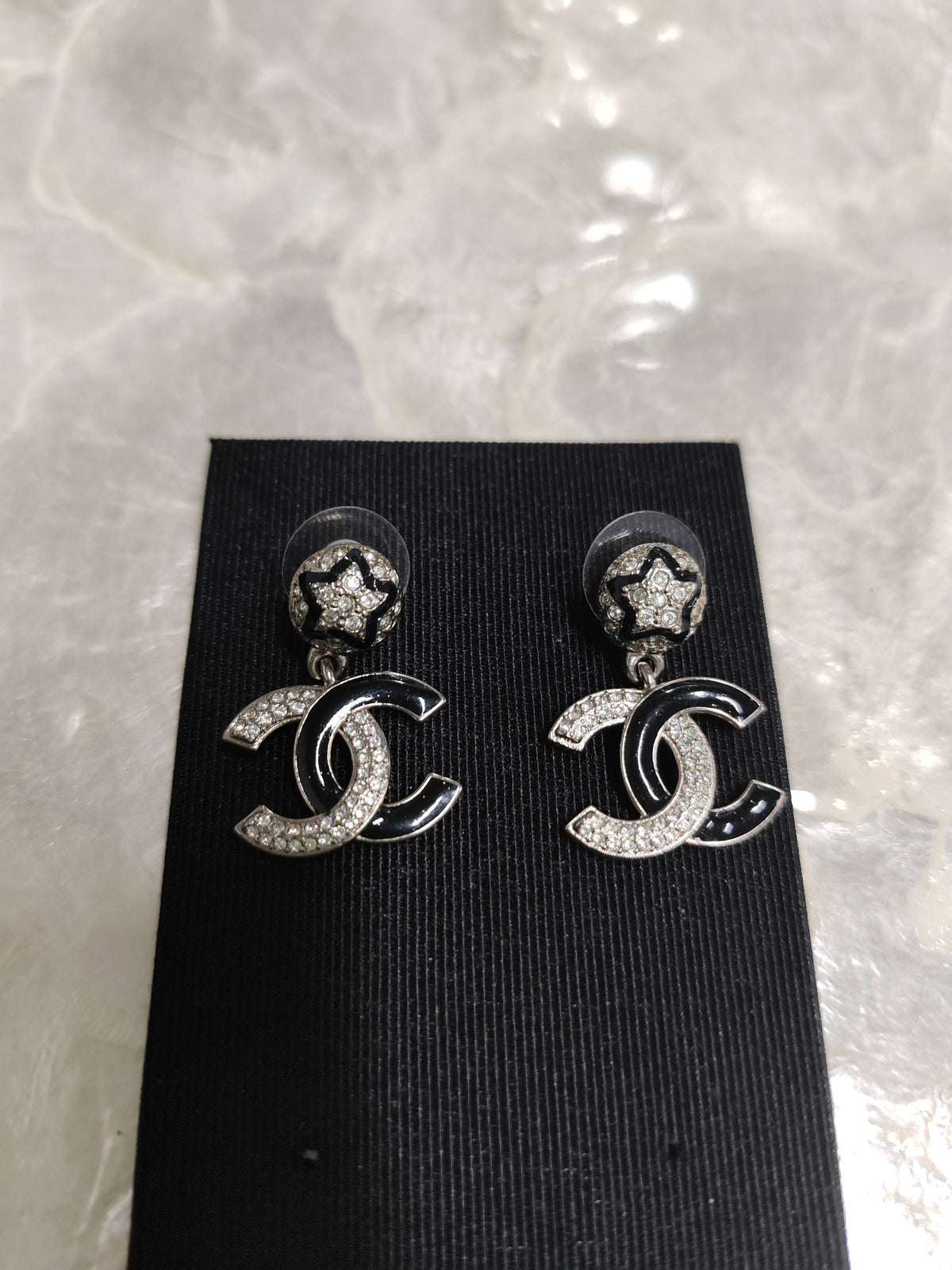 Chanel - Other - Metal with glass rhinestones and black enamel. - Multicolour