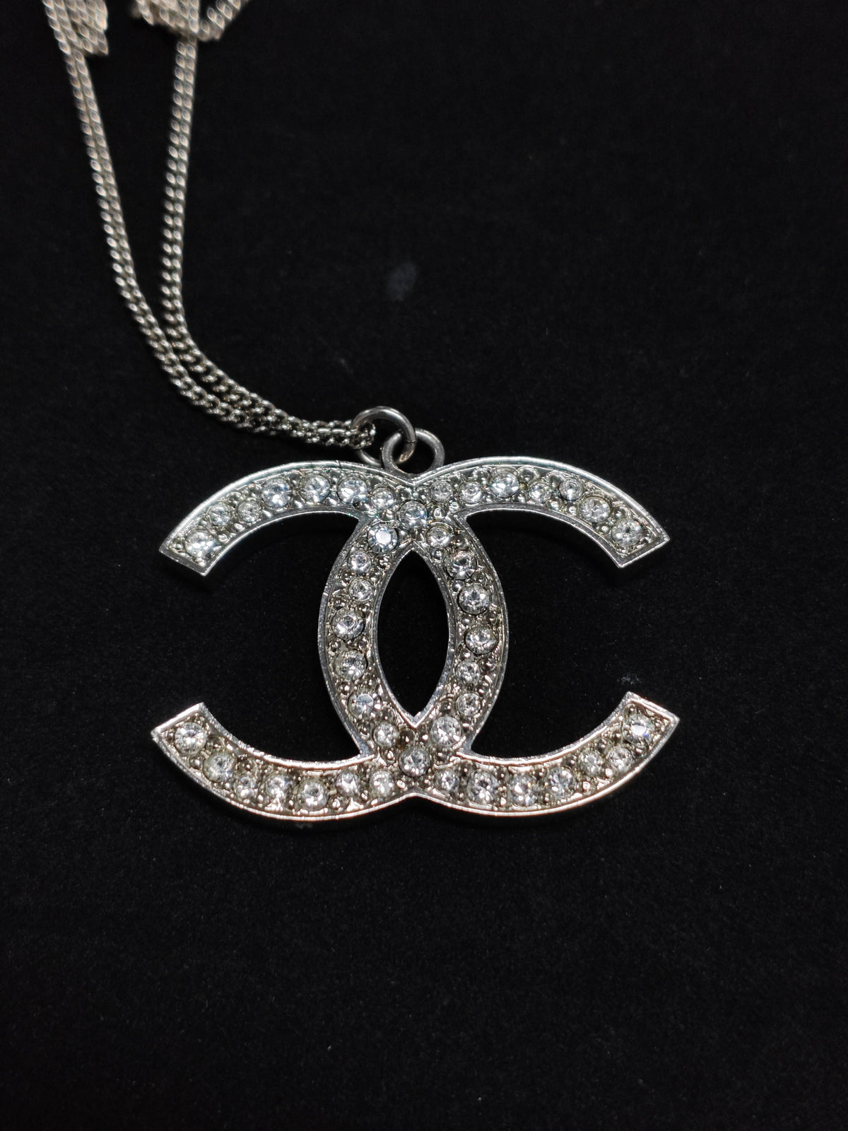 Chanel - Other - Metal with glass rhinestones - Silver