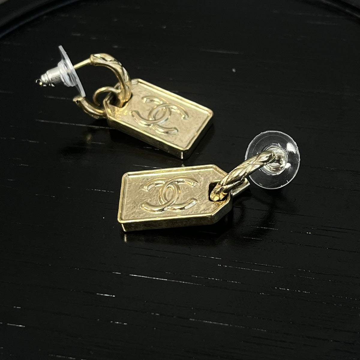 Chanel - Other - Metal with gold plating - Gold