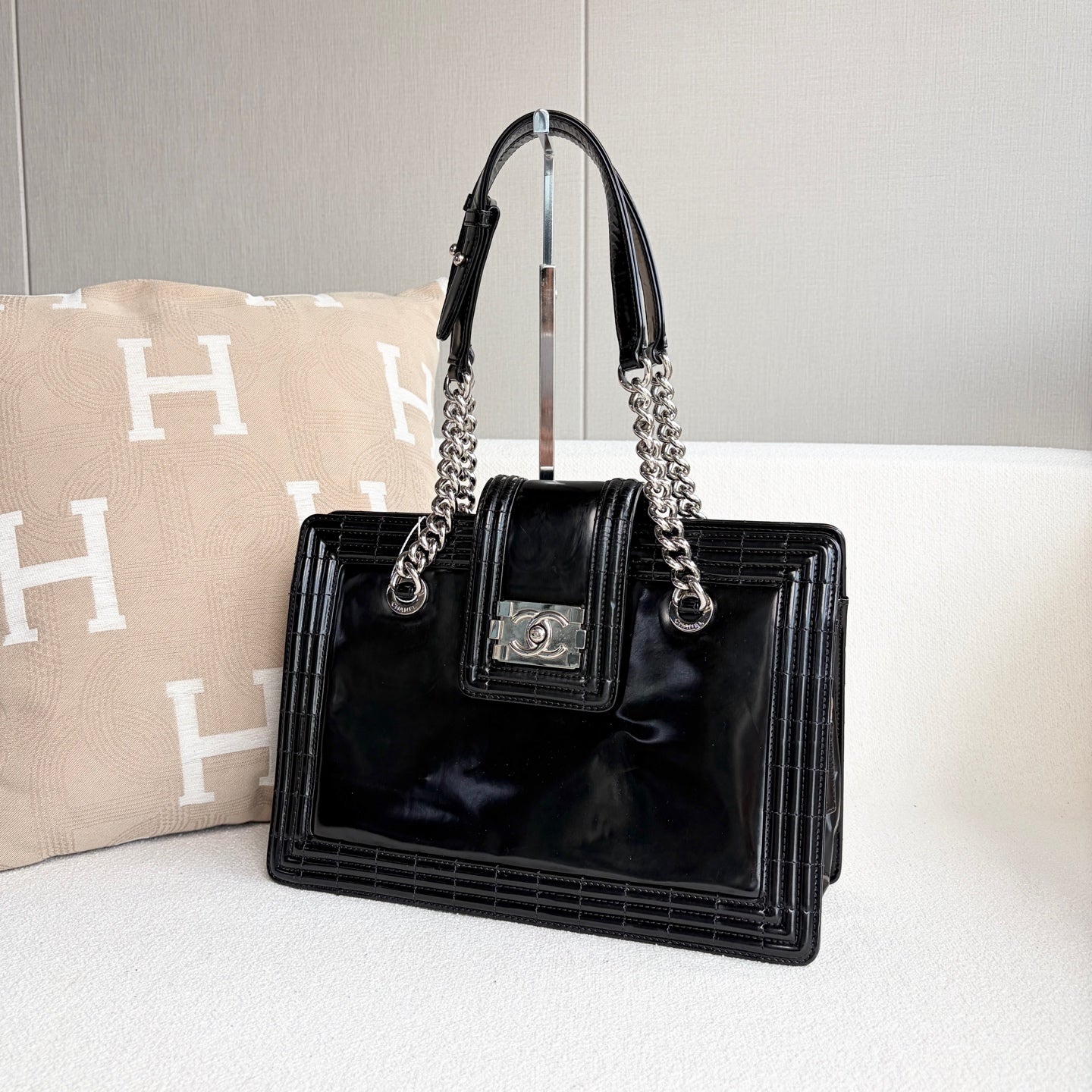 Chanel - Other - Patent leather - Black - (medium)