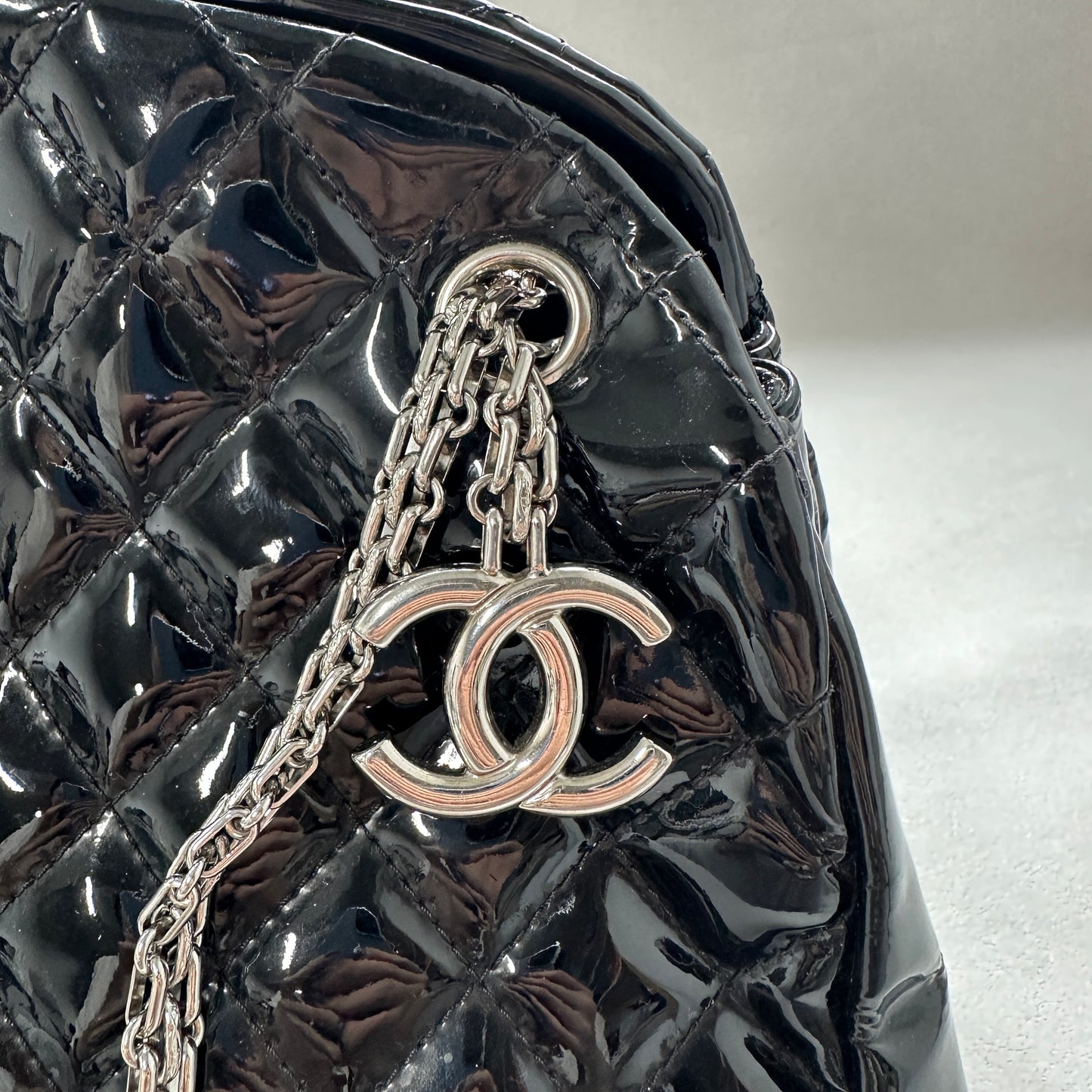 Chanel - Other - Patent leather - Black - (medium)