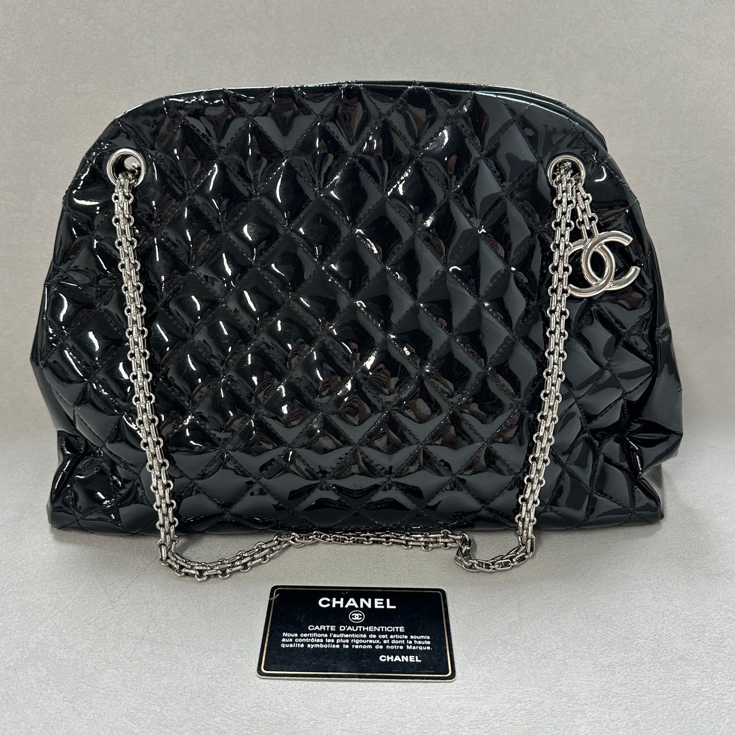 Chanel - Other - Patent leather - Black - (medium)