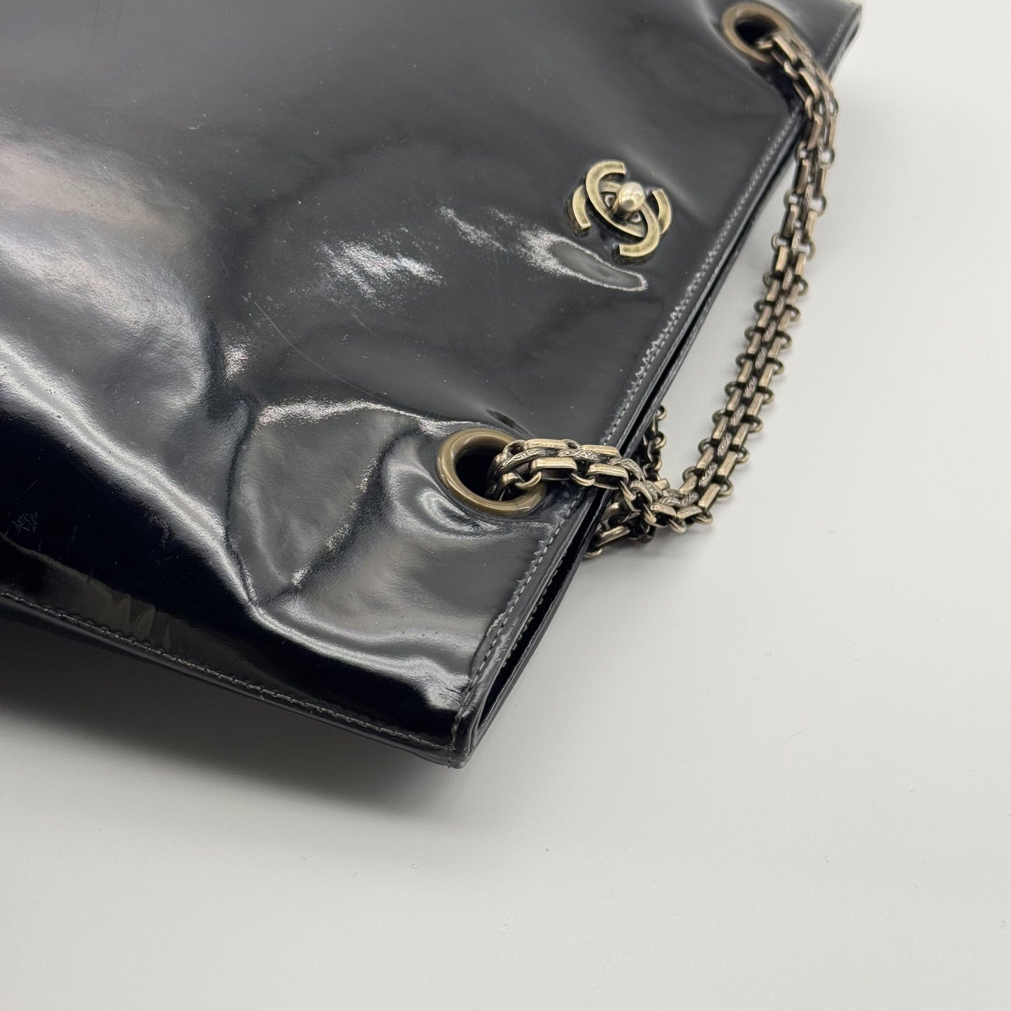 Chanel - Other - Patent leather - Black - (Medium)