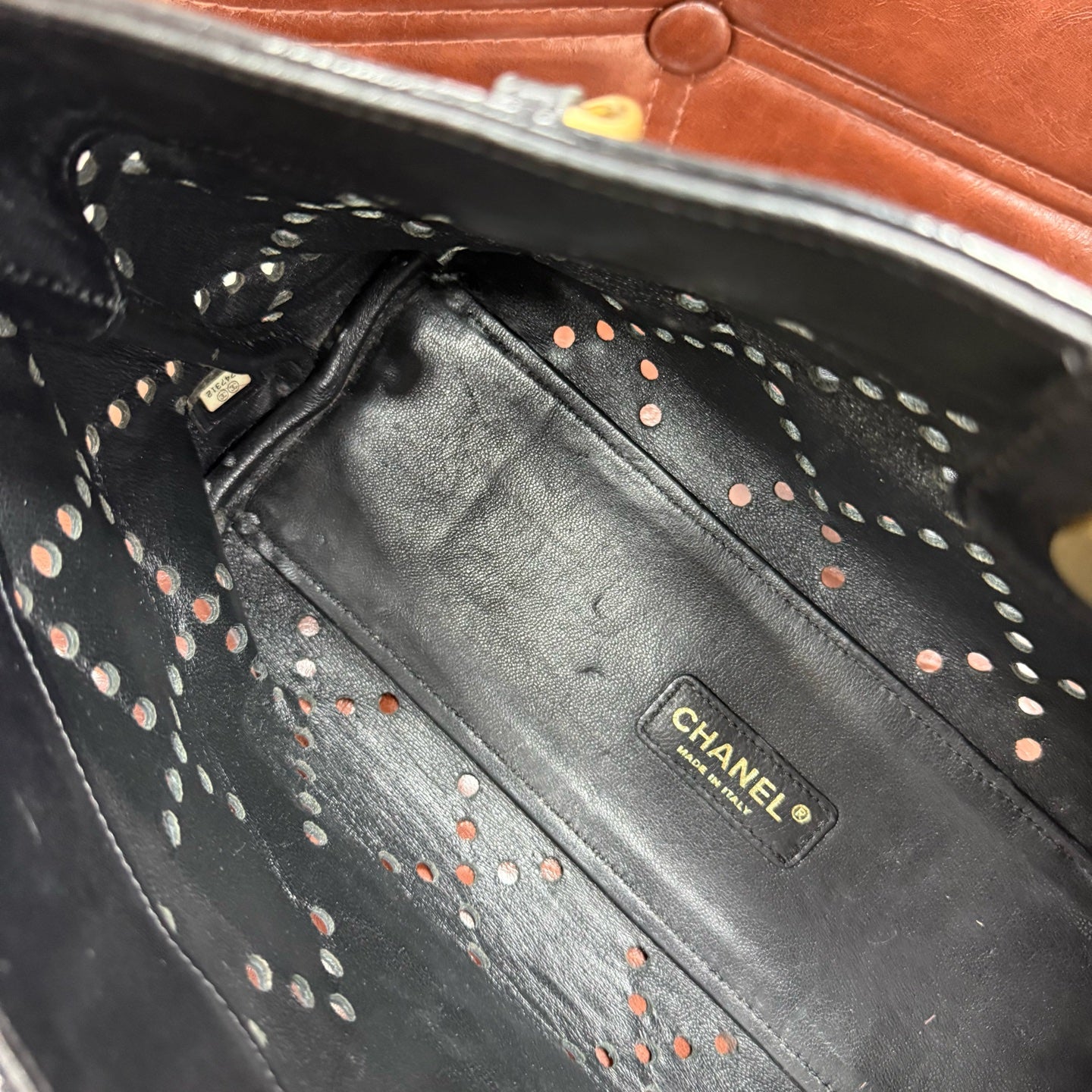 Chanel - Other - Patent leather - Black - (medium)