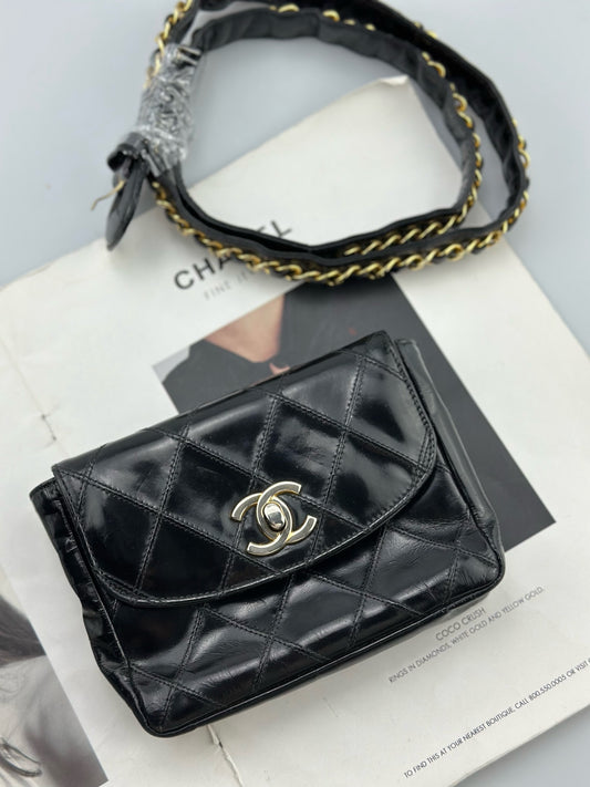 Chanel - Other - Patent leather - Black - (mini)