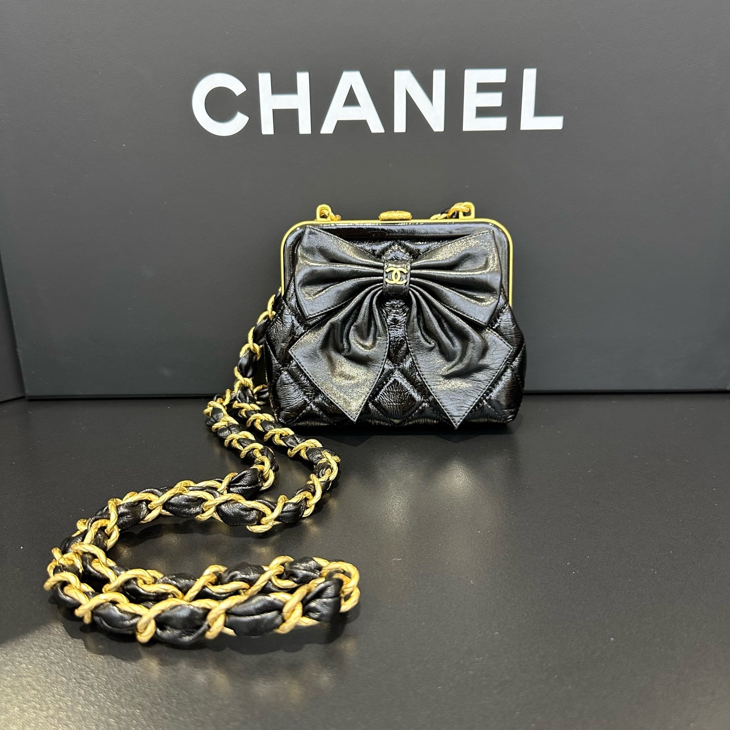 Chanel - Other - Patent leather - Black - (mini)
