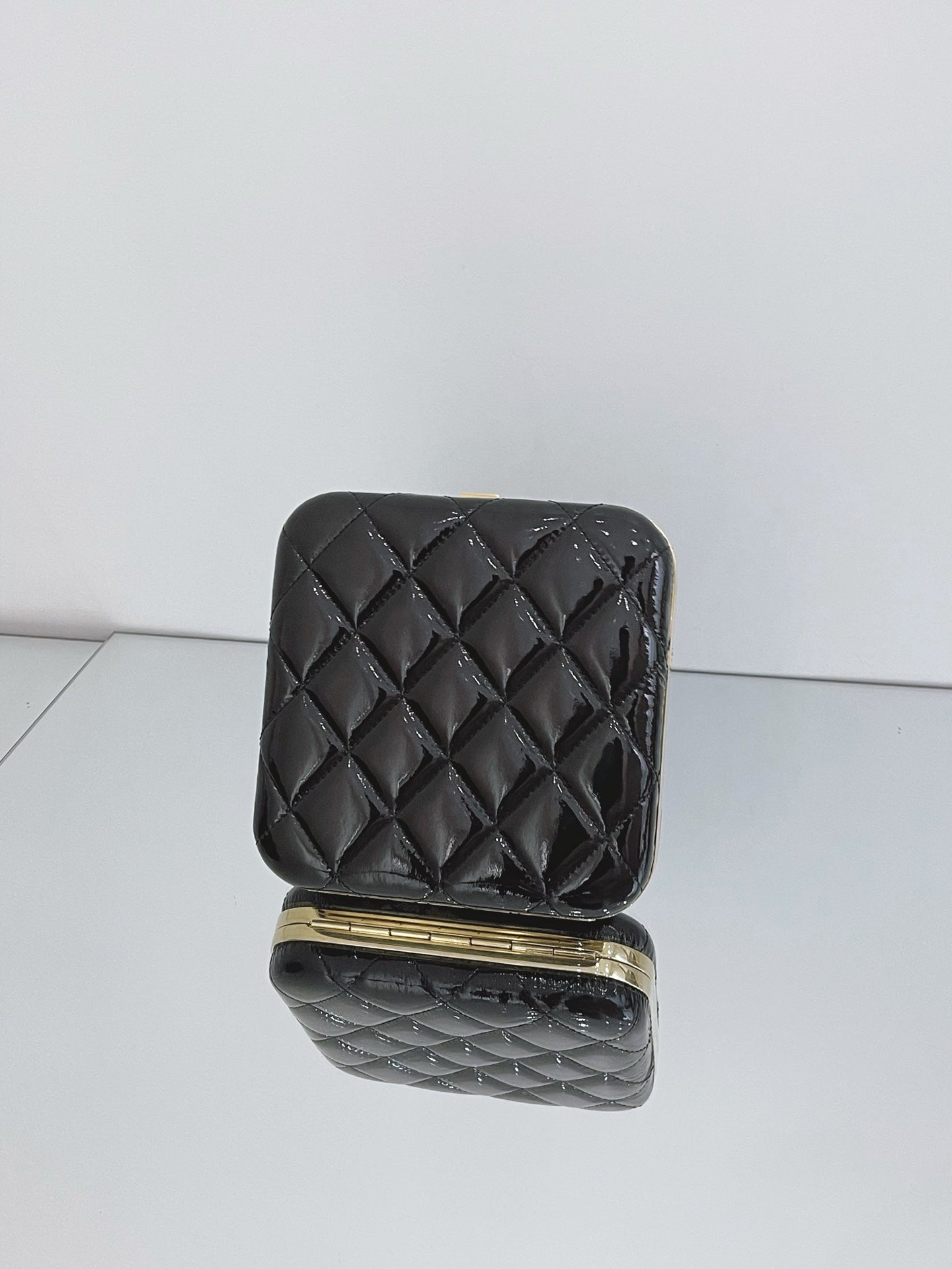 Chanel - Other - Patent leather - Black - (mini)