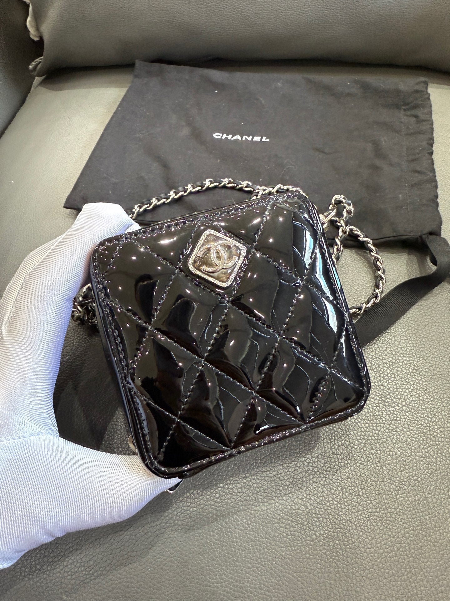 Chanel - Other - Patent leather - Black - (mini)