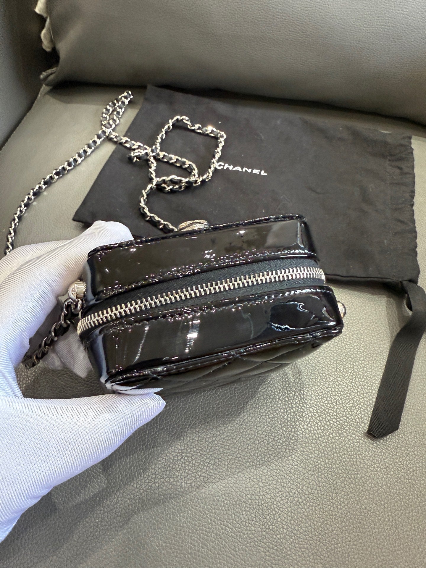 Chanel - Other - Patent leather - Black - (mini)