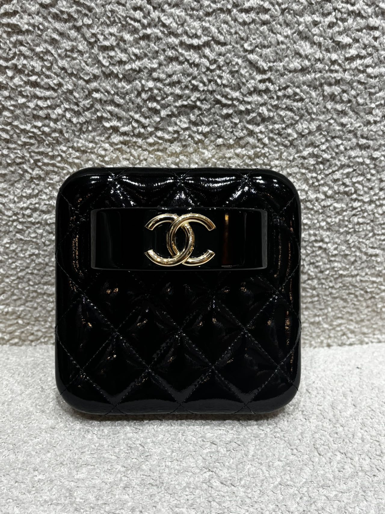 Chanel - Other - Patent leather - Black - (mini)