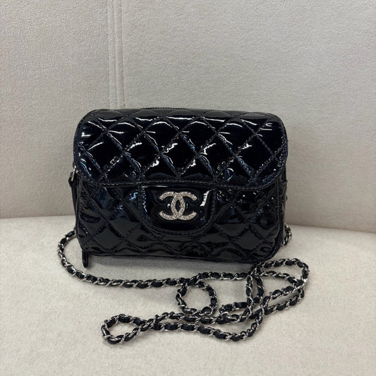 Chanel - Other - Patent leather - Black - (small)