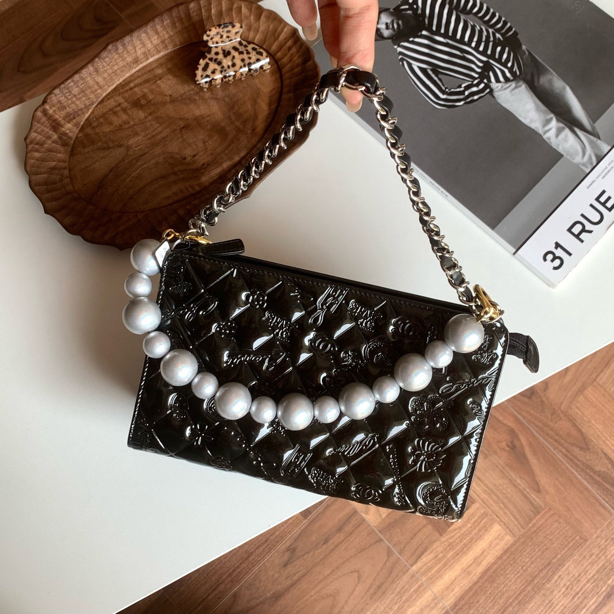 Chanel - Other - Patent leather - Black - (small)