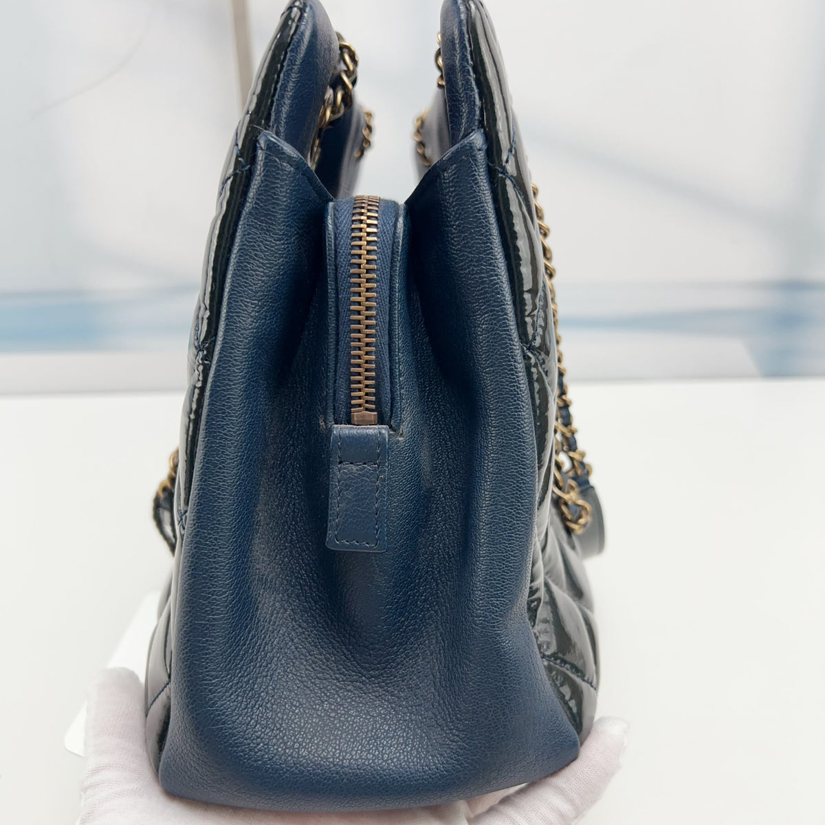 Chanel - Other - Patent leather - Green - (Medium)