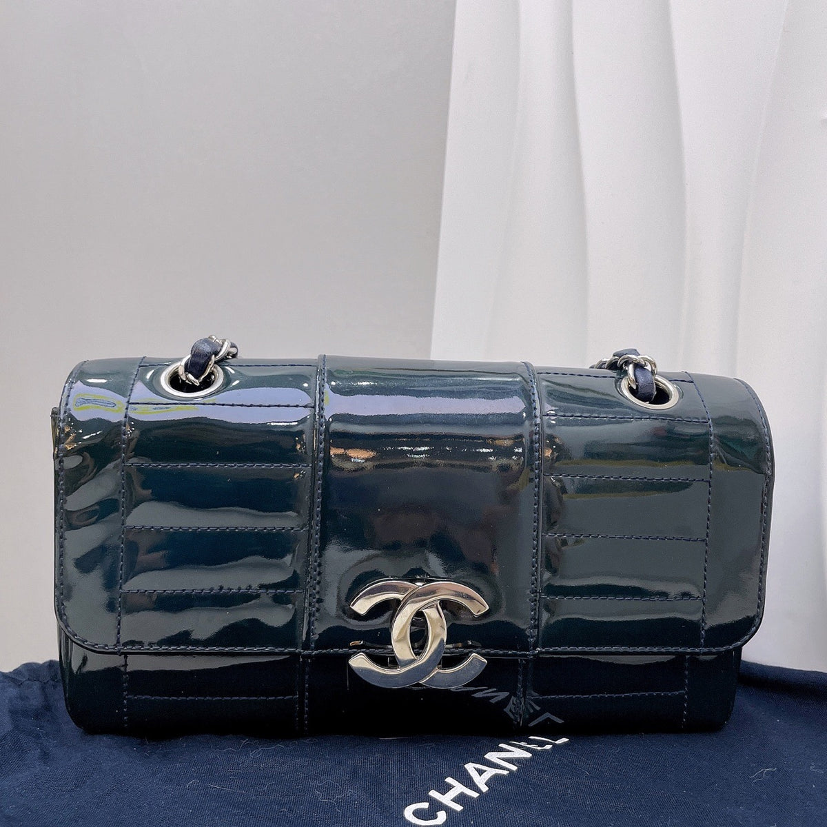 Chanel - Other - Patent leather - Green - (small)