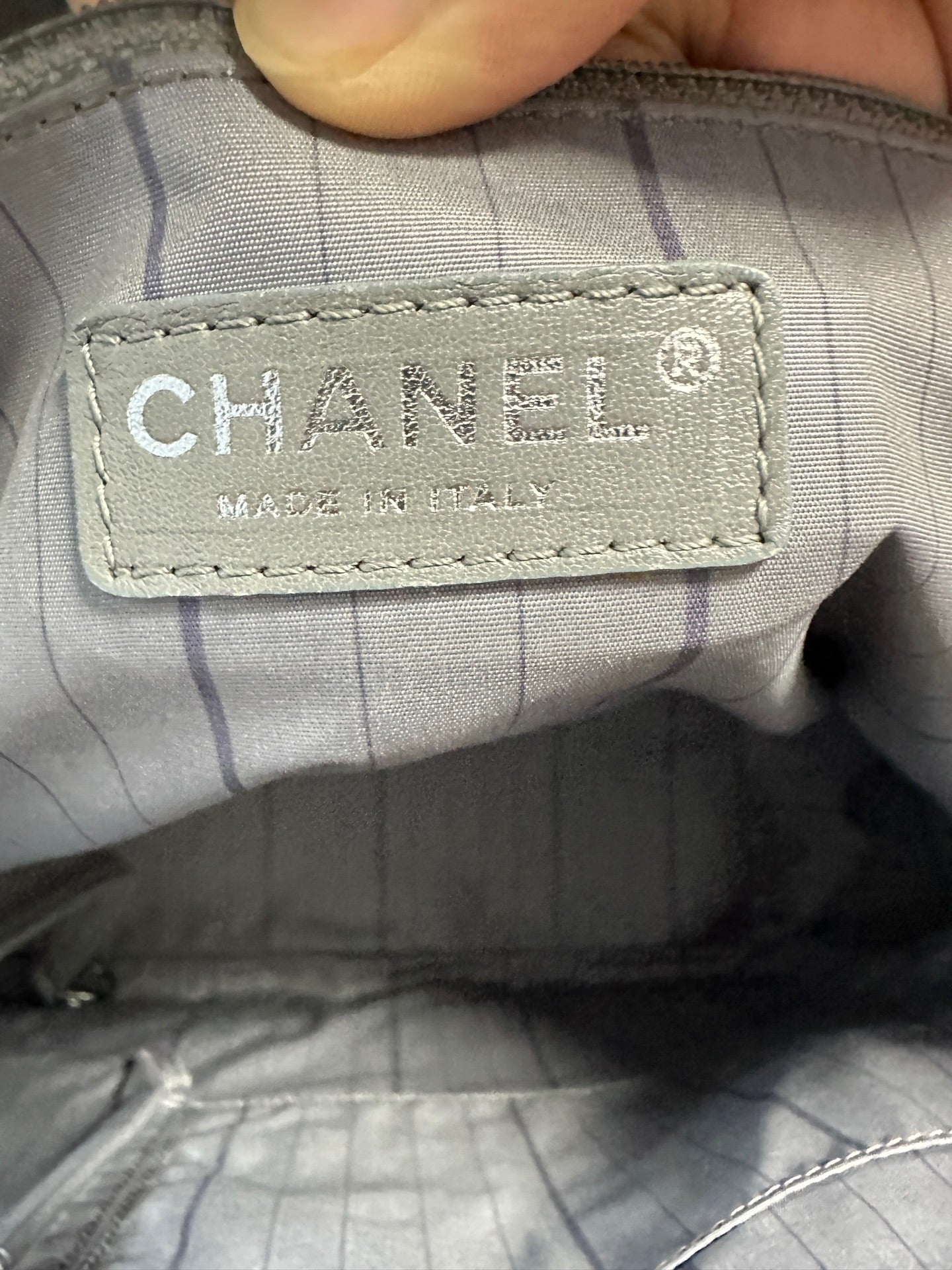 Chanel - Other - Patent leather - Grey - (medium)