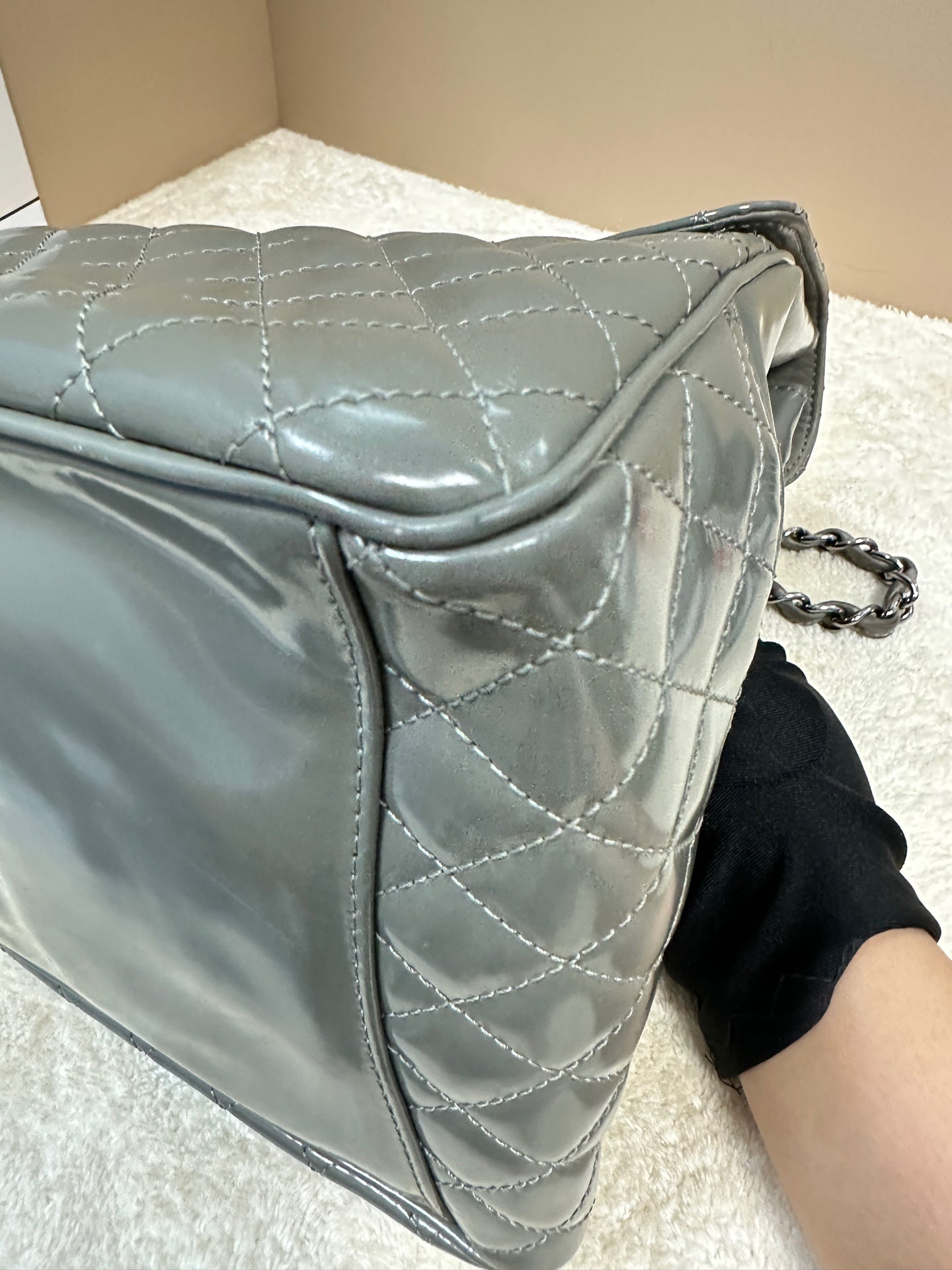 Chanel - Other - Patent leather - Grey - (medium)