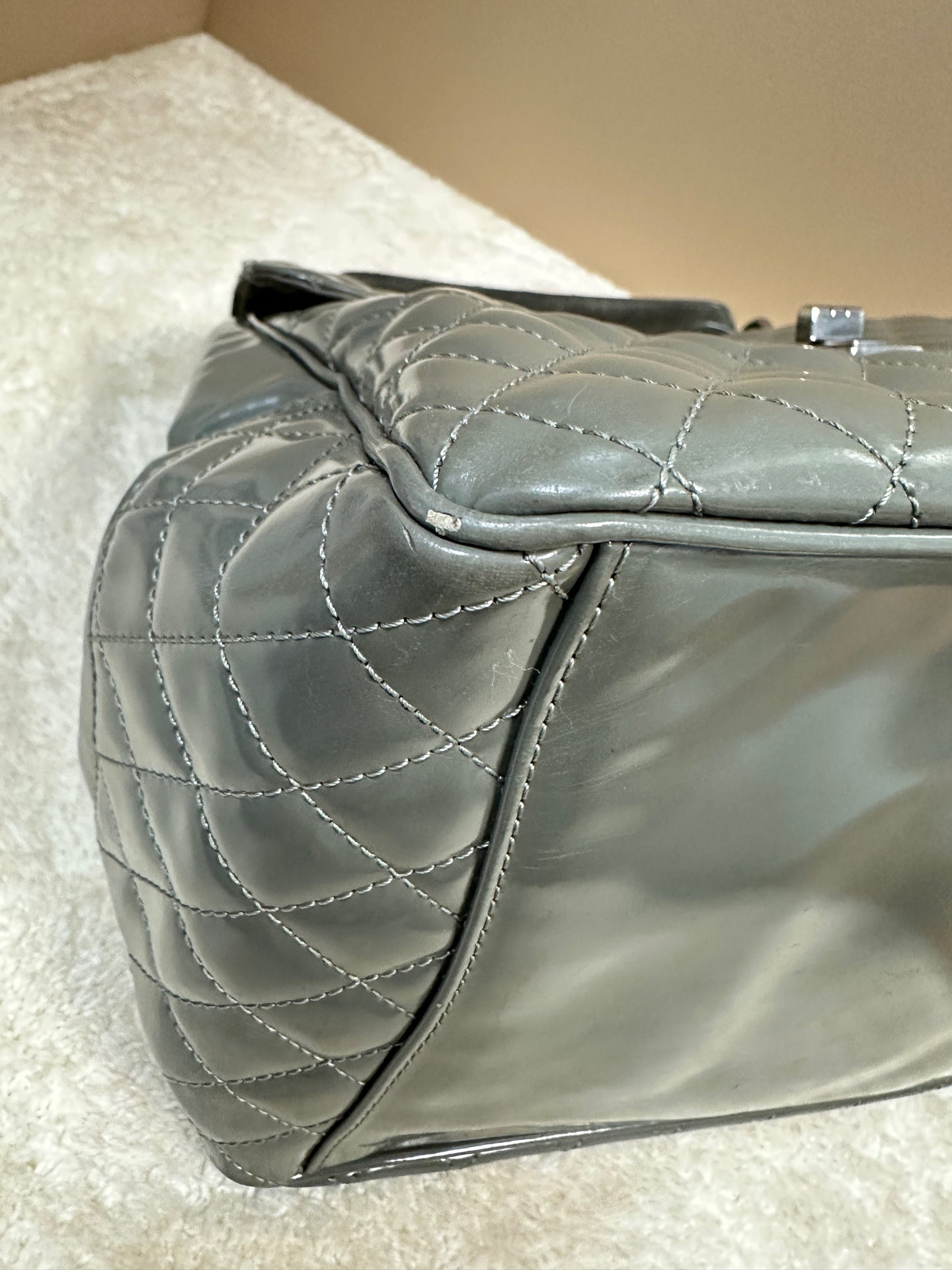Chanel - Other - Patent leather - Grey - (medium)