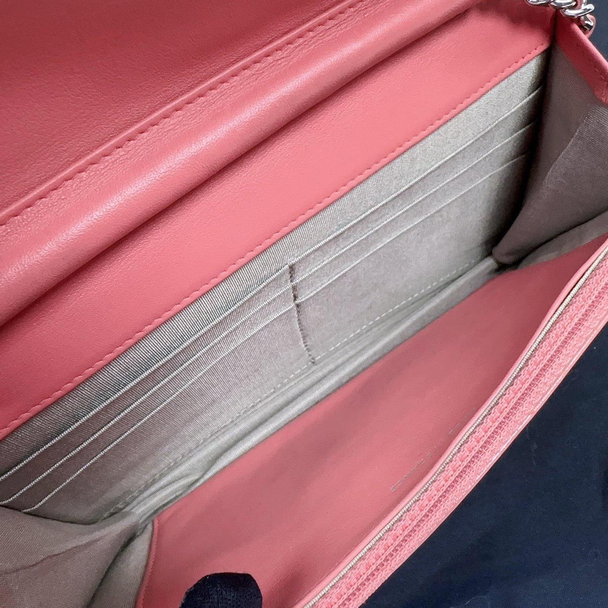 Chanel - Other - Patent leather - Pink - (small)
