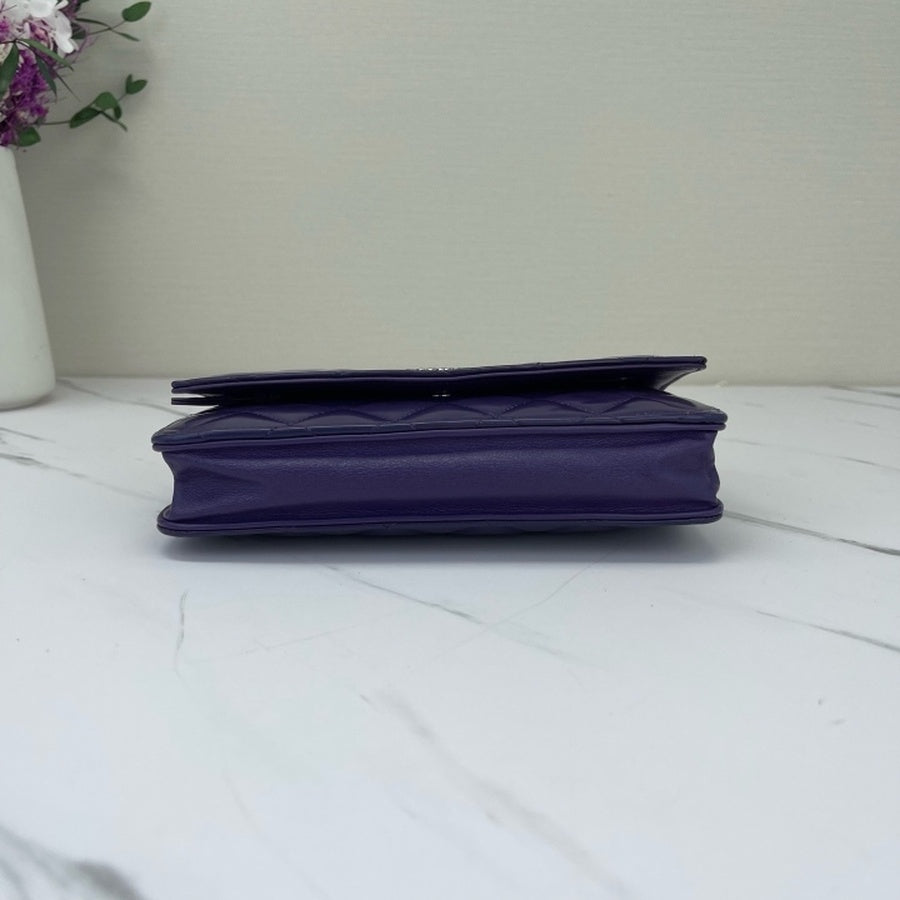 Chanel - Other - Patent leather - Purple - (mini)