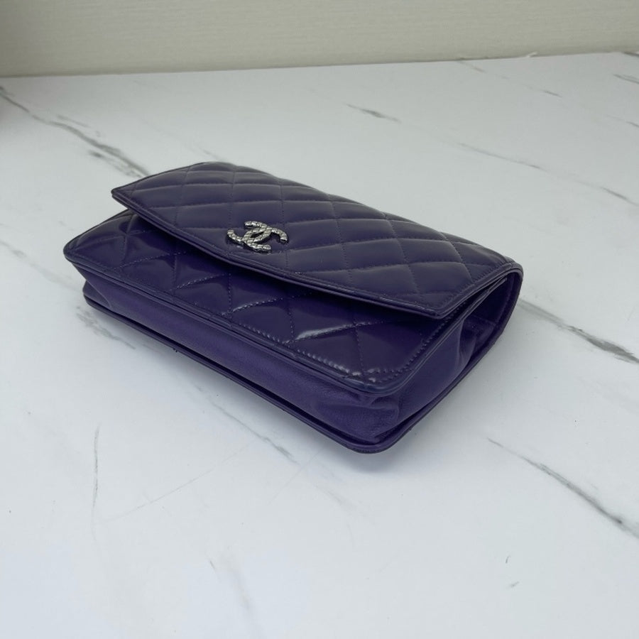Chanel - Other - Patent leather - Purple - (mini)