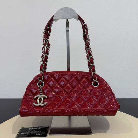 Chanel - Other - Patent leather - Red - (small)