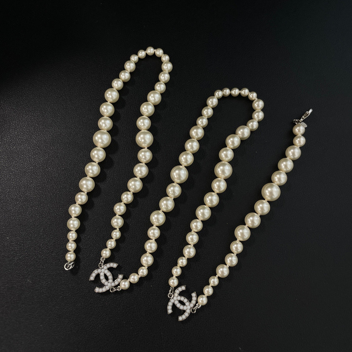 Chanel - Other - Pearl - Beige