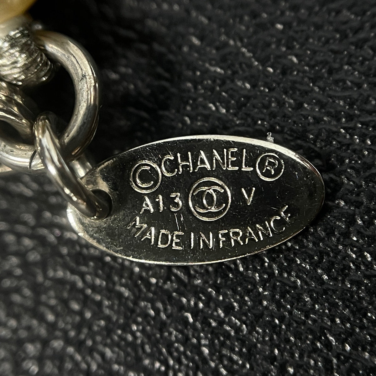 Chanel - Other - Pearl - Beige